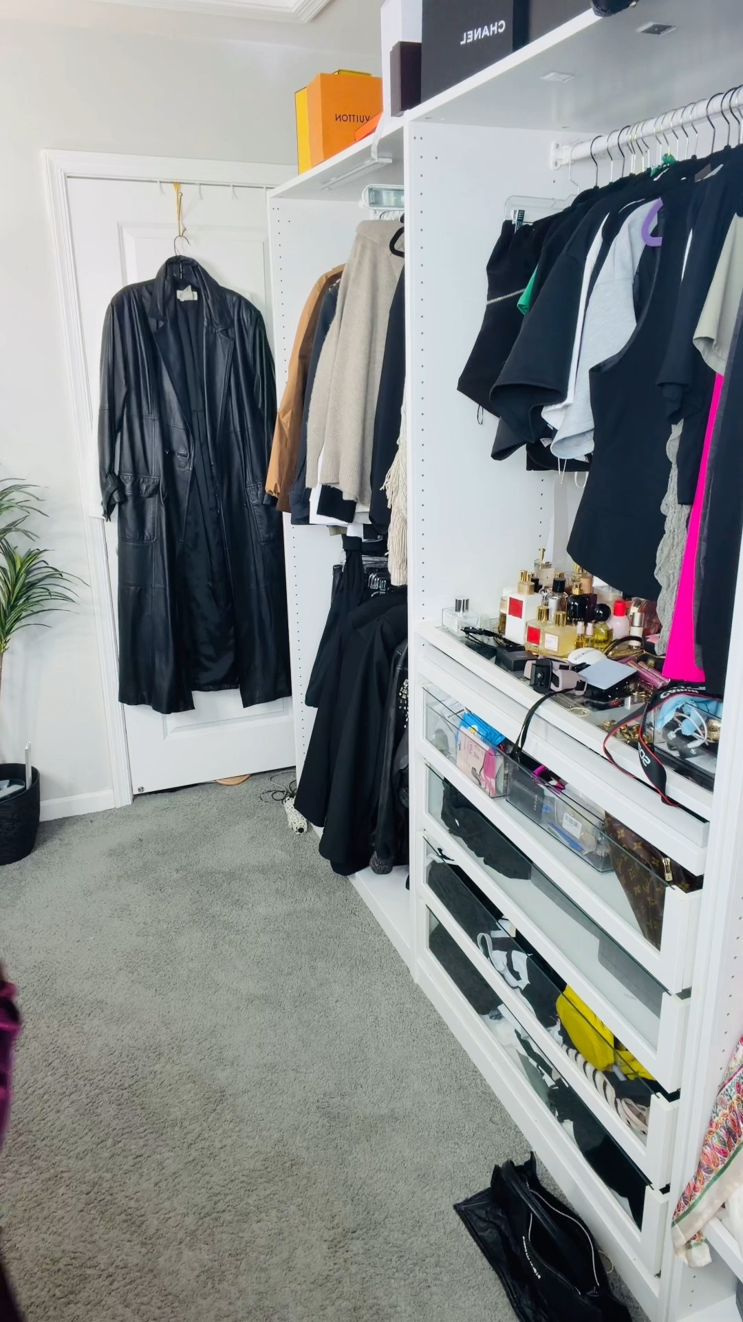 Thanksgiving Loungewear and Travel Bag

#LTKTravel #LTKgrwm #LTKGiftGuide