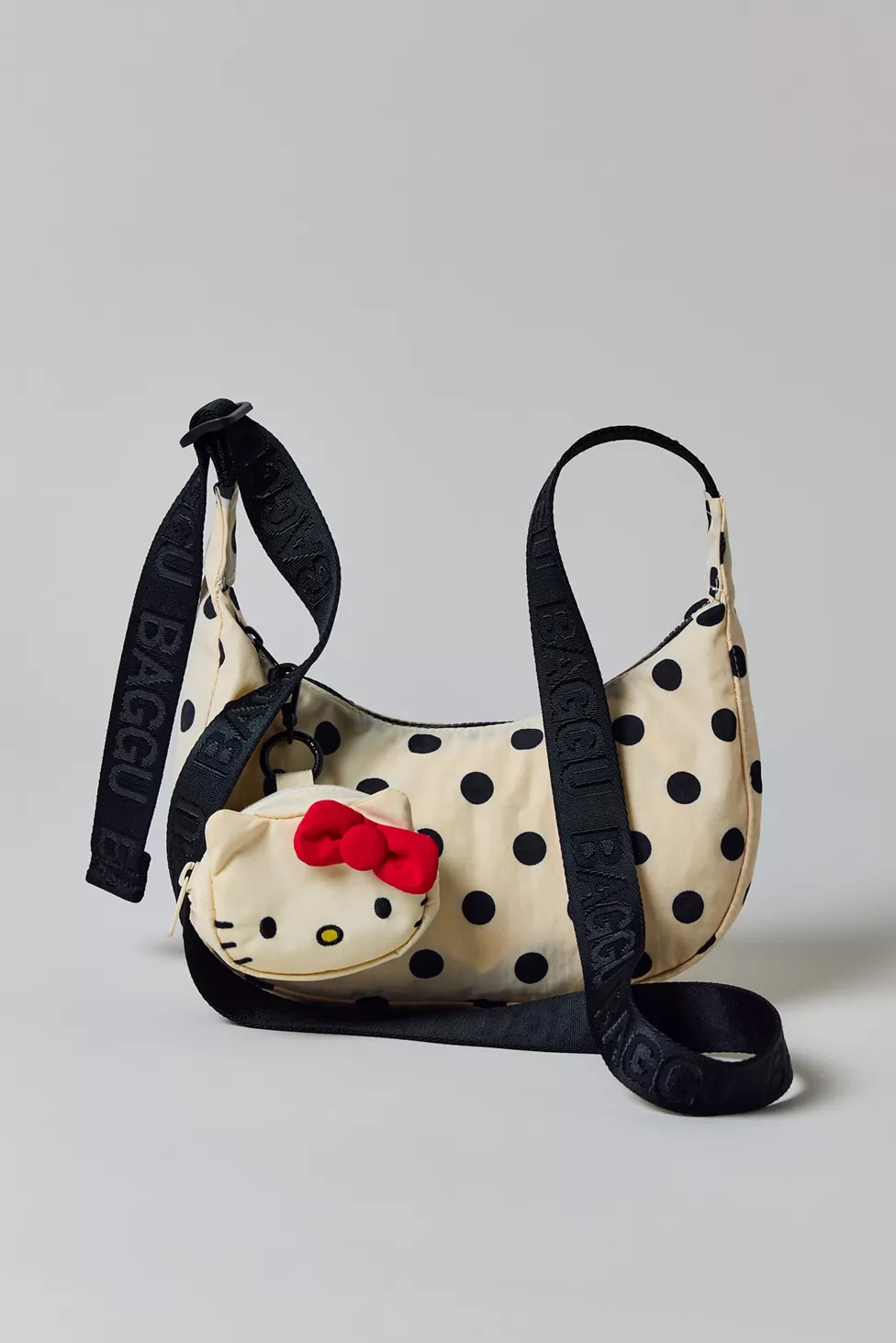 BAGGU Small Nylon Crescent Bag | Urban Outfitters (US and RoW)