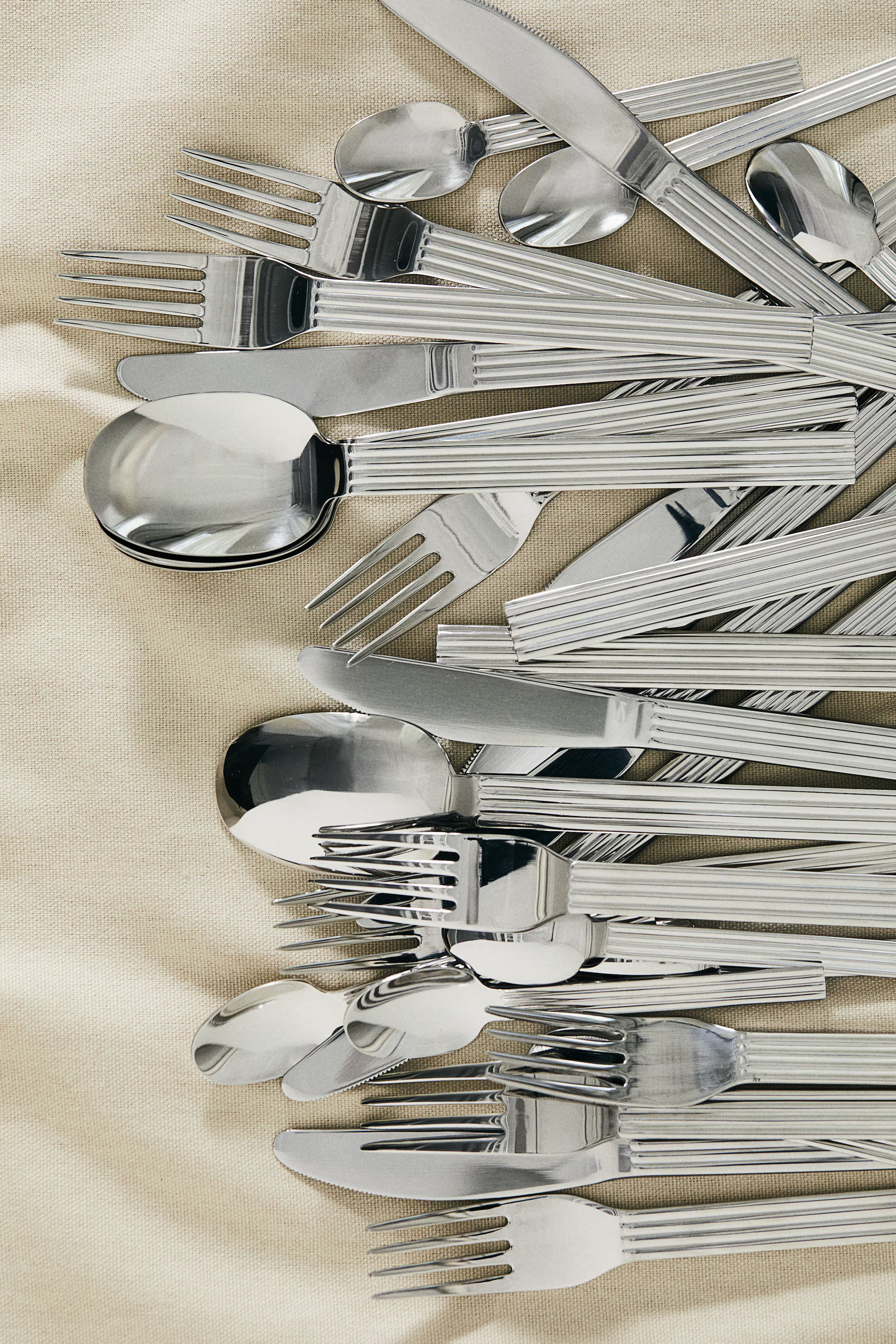 16-piece Cutlery Set - Silver-colored - Home All | H&M US | H&M (US + CA)