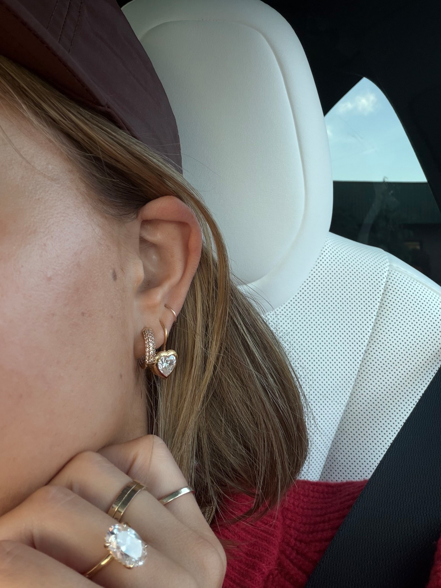 Earrings on sale!! 🤍

#LTKootd #LTKSaleAlert #LTKCyberWeek