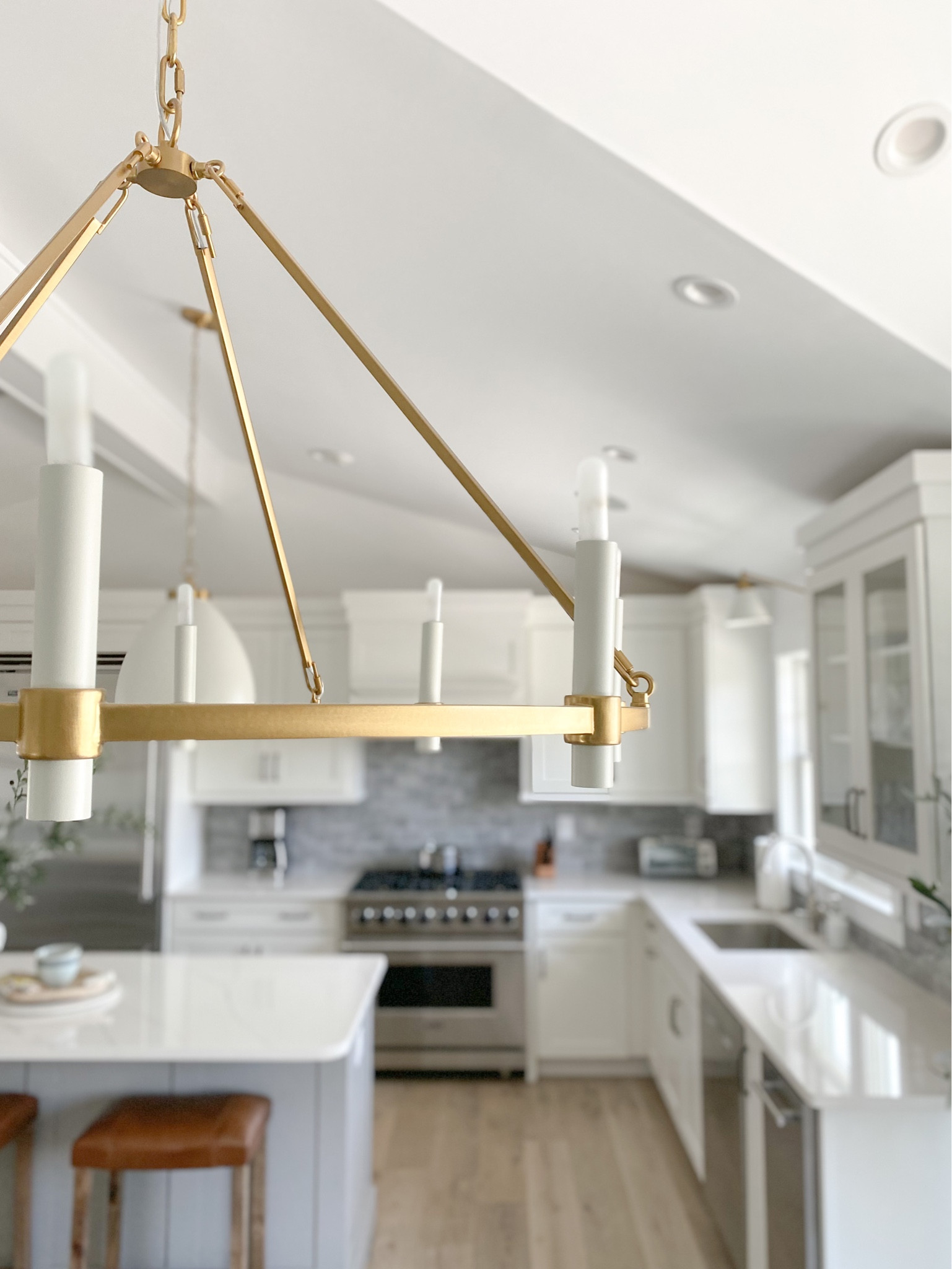 Cool, effortless blends set the tone for this new “Shore Stunner” Bethany Beach home. #ginadragodesign #mikenbuilders #interiordesign

#LTKSeasonal #LTKhome #LTKFind