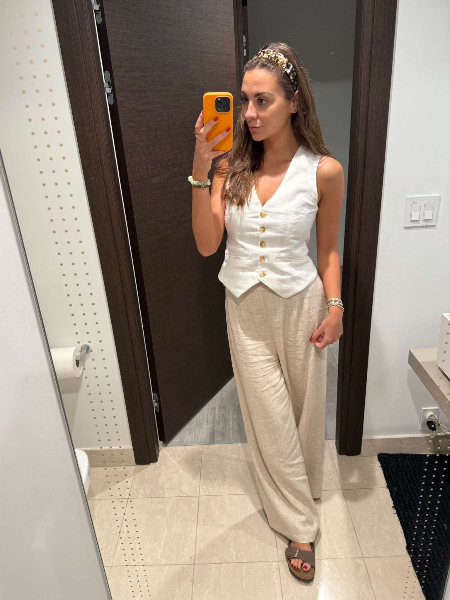 Casual day outfit 

#LTKsalealert #LTKworkwear #LTKstyletip