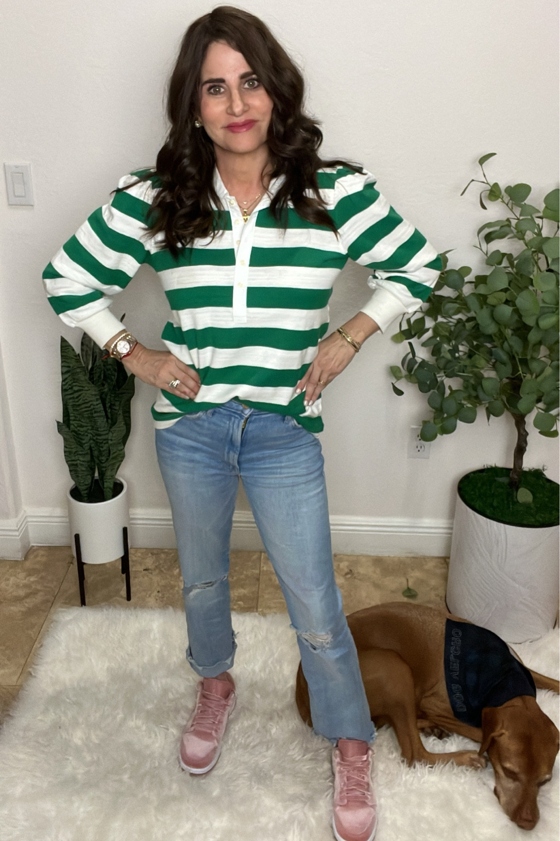 Monday vibes . Top on sale 
Top size sm 
Jeans 24 
Sneakers TTS 

#LTKsalealert #LTKshoecrush #LTKstyletip