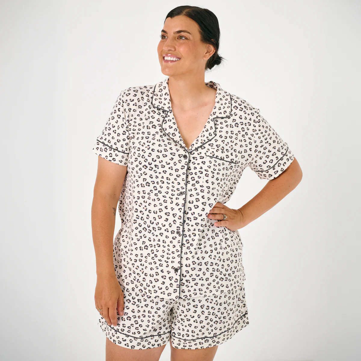 Luxe Leopard
        Women's Pajama Set | Little Sleepies