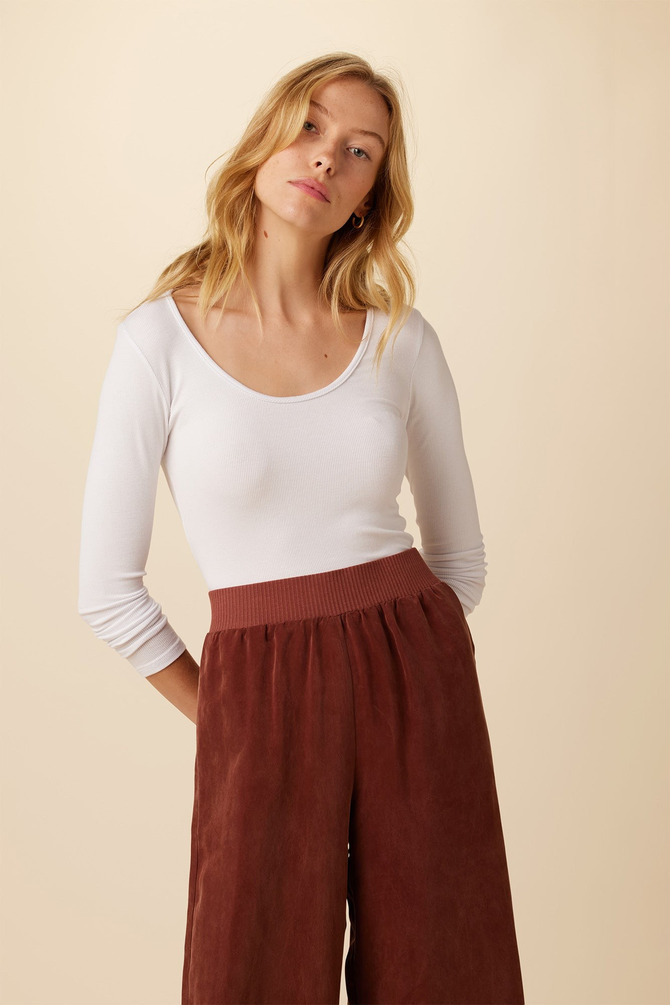 Itana Long Sleeve Dream Rib Tee - White | Amour Vert