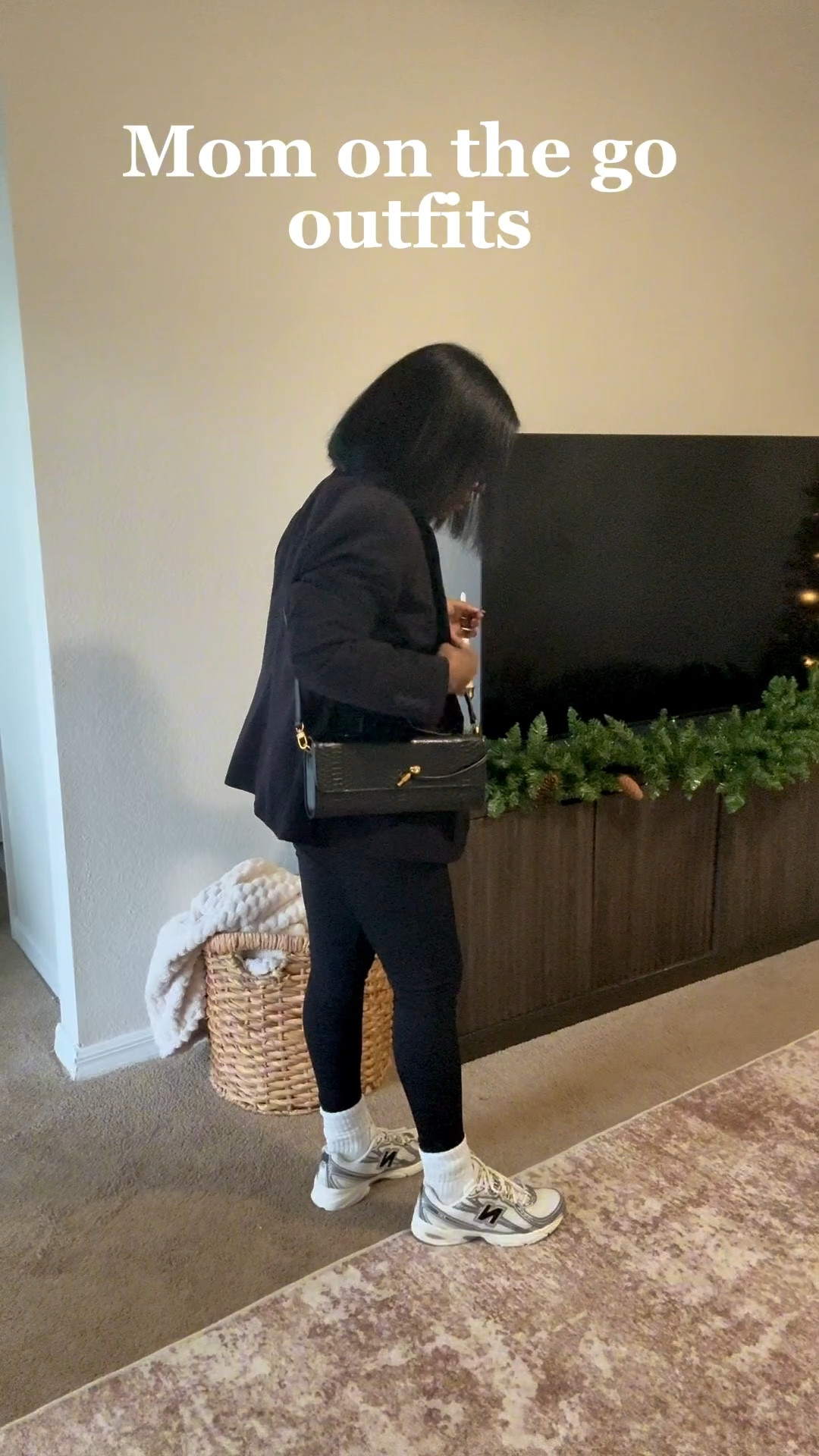 Mom outfits ..

#LTKmomlife #LTKootd #LTKPetite