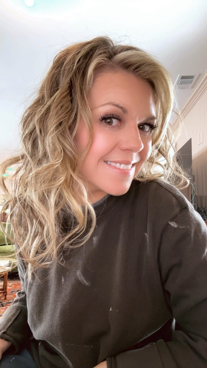 Just realized my hair is naturally wavy! 
•
After a lifetime of thinking my hair was just ugly and frizzy…turns out I just had no idea that it was wavy, had no idea what products to use or how to style it! 
•
With my newfound locks, these are the products I’m testing right now and so far I love it! 

#LTKstyletip #LTKbeauty