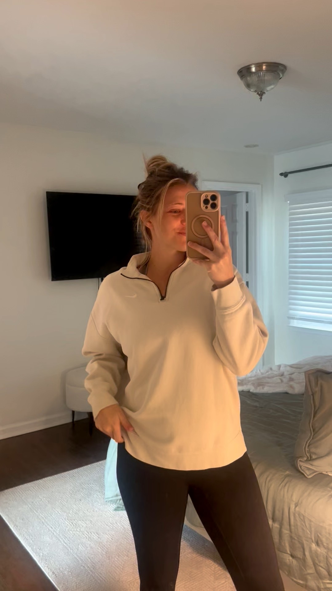 Can’t get over these maternity leggings!! And of course my Nike quarter zip 

#LTKootd #LTKBaby #LTKBump