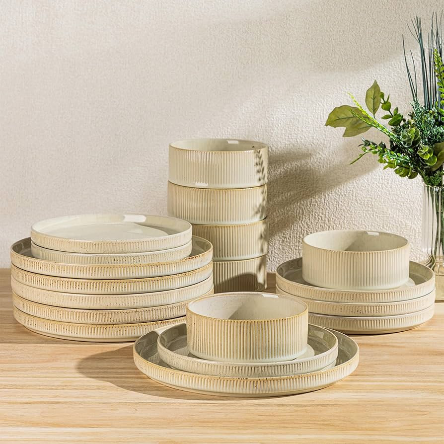 TheTerra Ceramic Dinnerware Sets for 6, 18 Pieces Porcelain Lightweight Speckled Plates and Bowls... | Amazon (US)