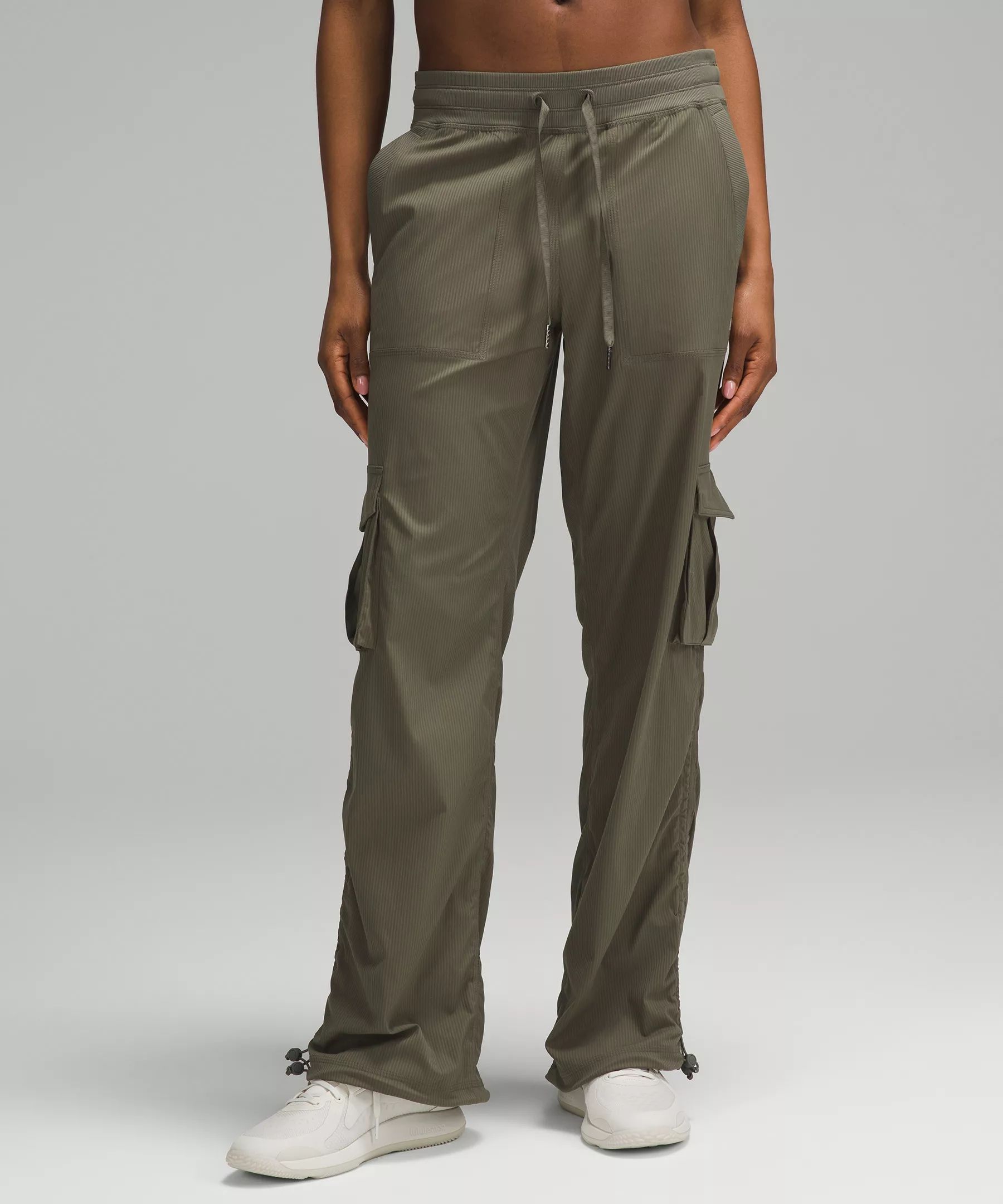 Dance Studio Relaxed-Fit Mid-Rise Cargo Pant | Lululemon (US)