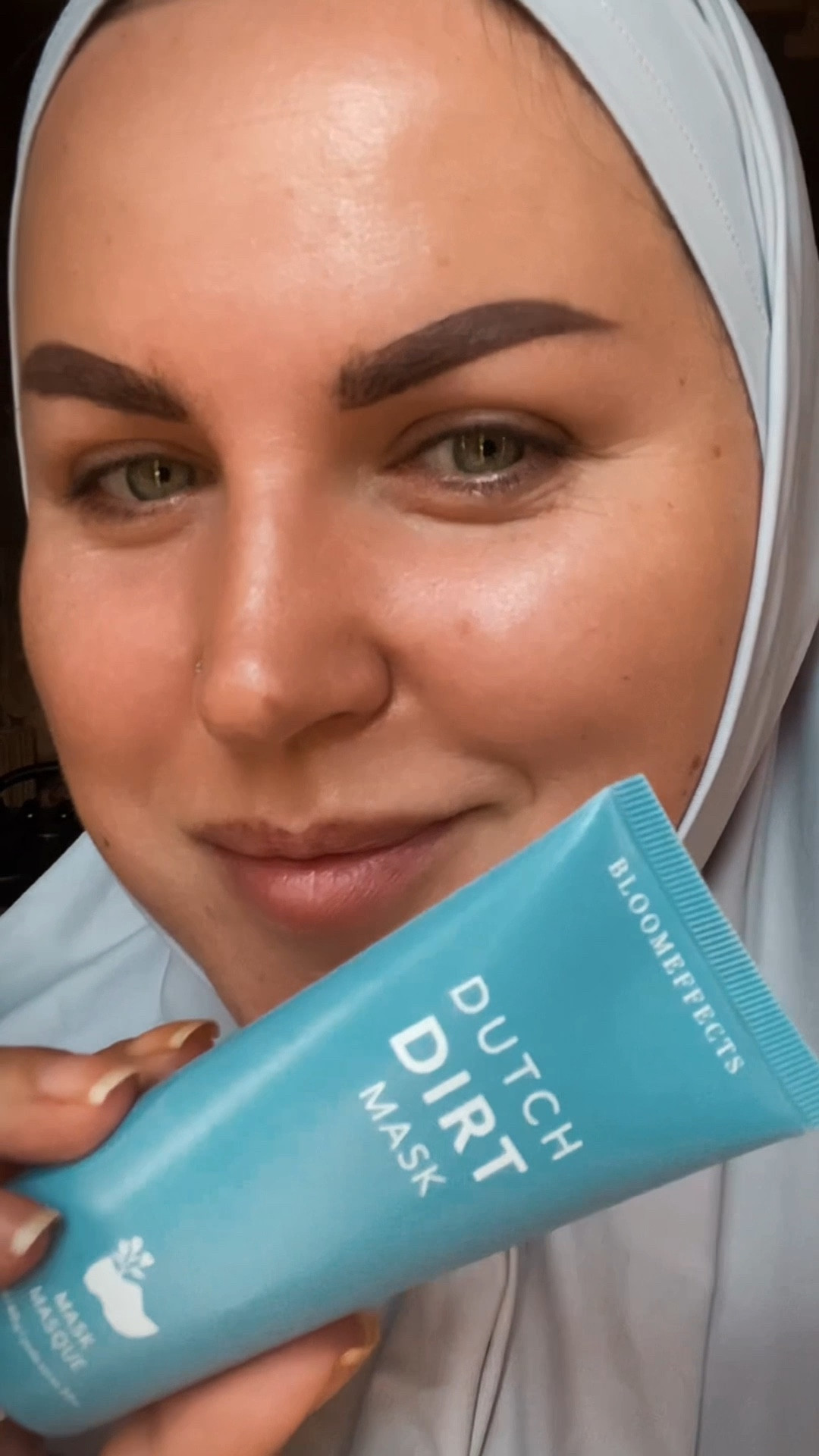 Morning masking with Dutch dirt mask by BLOOMEFFECTS.
Glowing skin mode is switching on .

#LTKBeauty