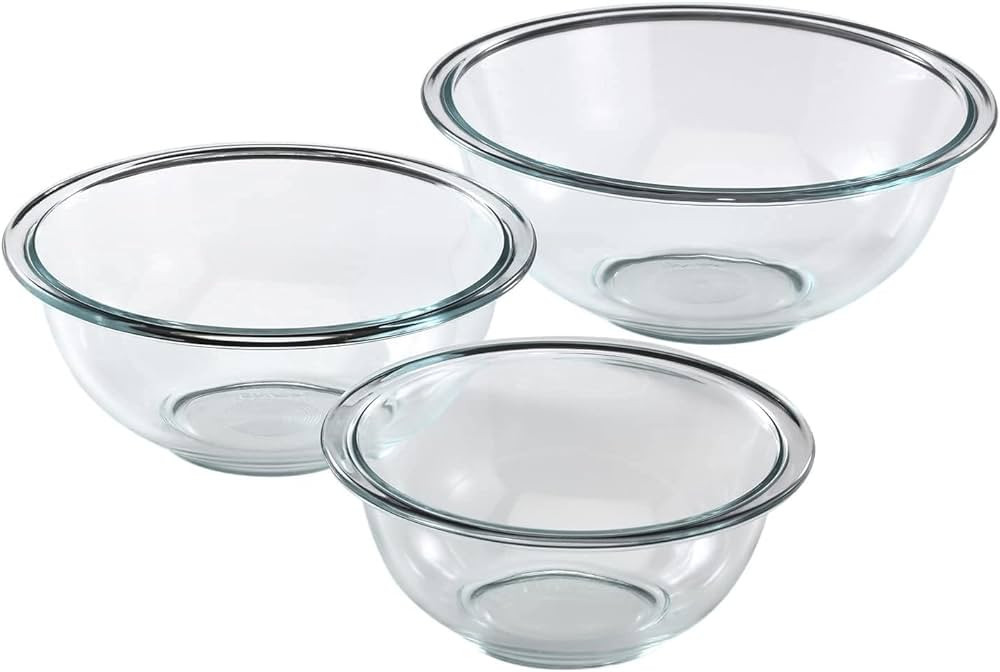Pyrex Smart Essentials 3-Piece Prepware Mixing Bowl Set, 1-Qt, 1.5-Qt ,and 2.5-Qt Glass Mixing Bo... | Amazon (US)