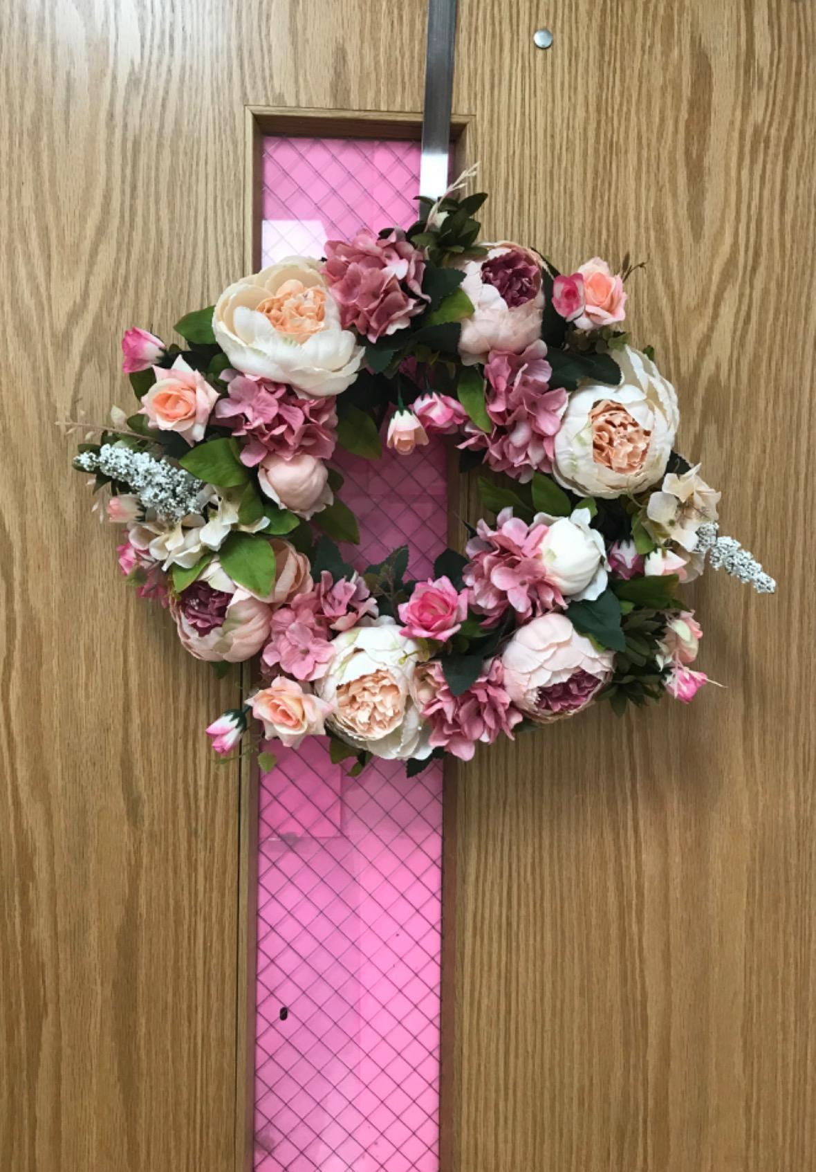 Lvydec Artificial Peony Flower Wreath - 15" Pink Flower Door Wreath Spring with Green Leaves for ... | Amazon (US)