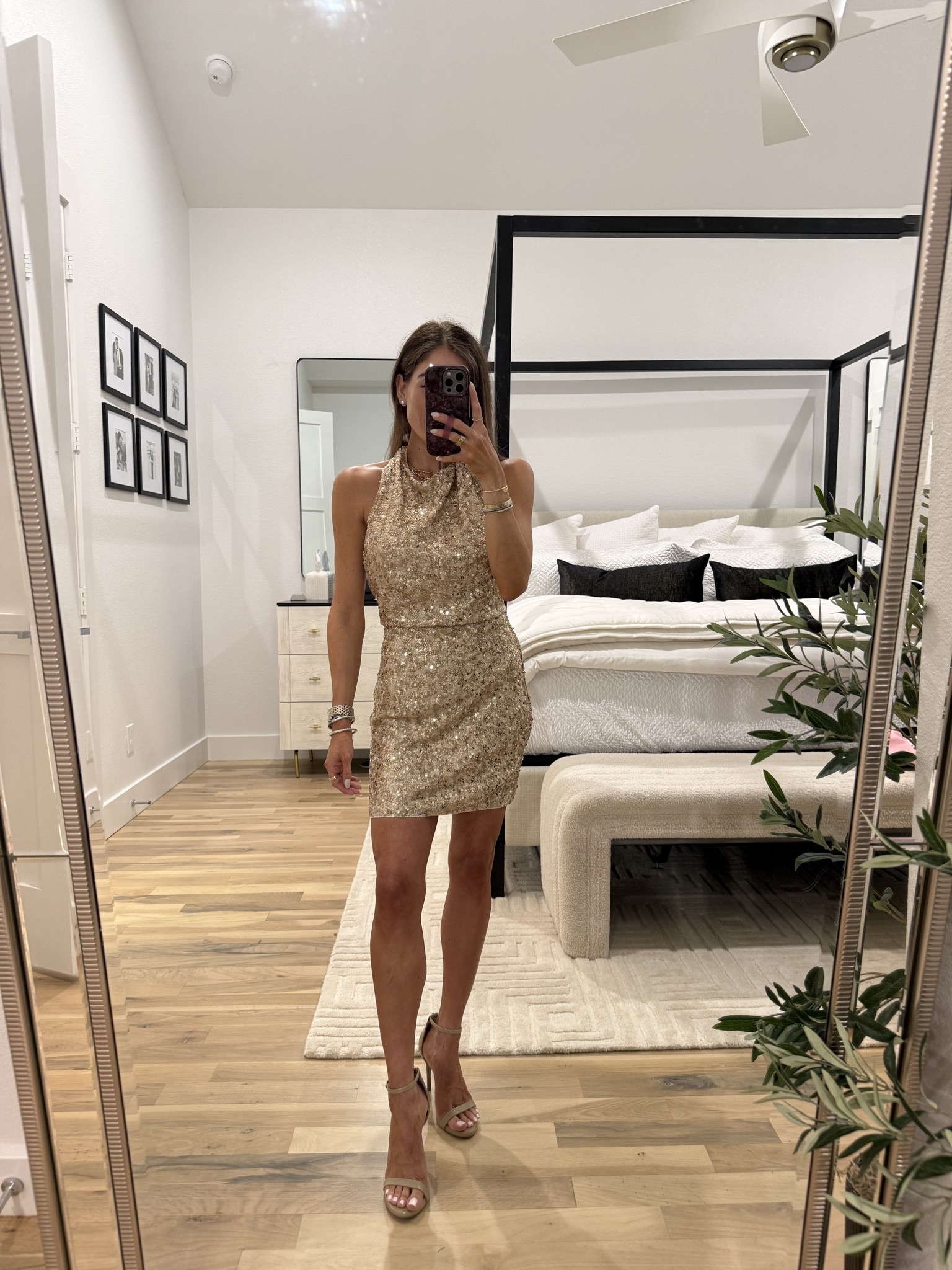 Sequin dress size 2 holiday outfit holiday dress party 

#LTKootd #LTKGiftGuide #LTKHoliday