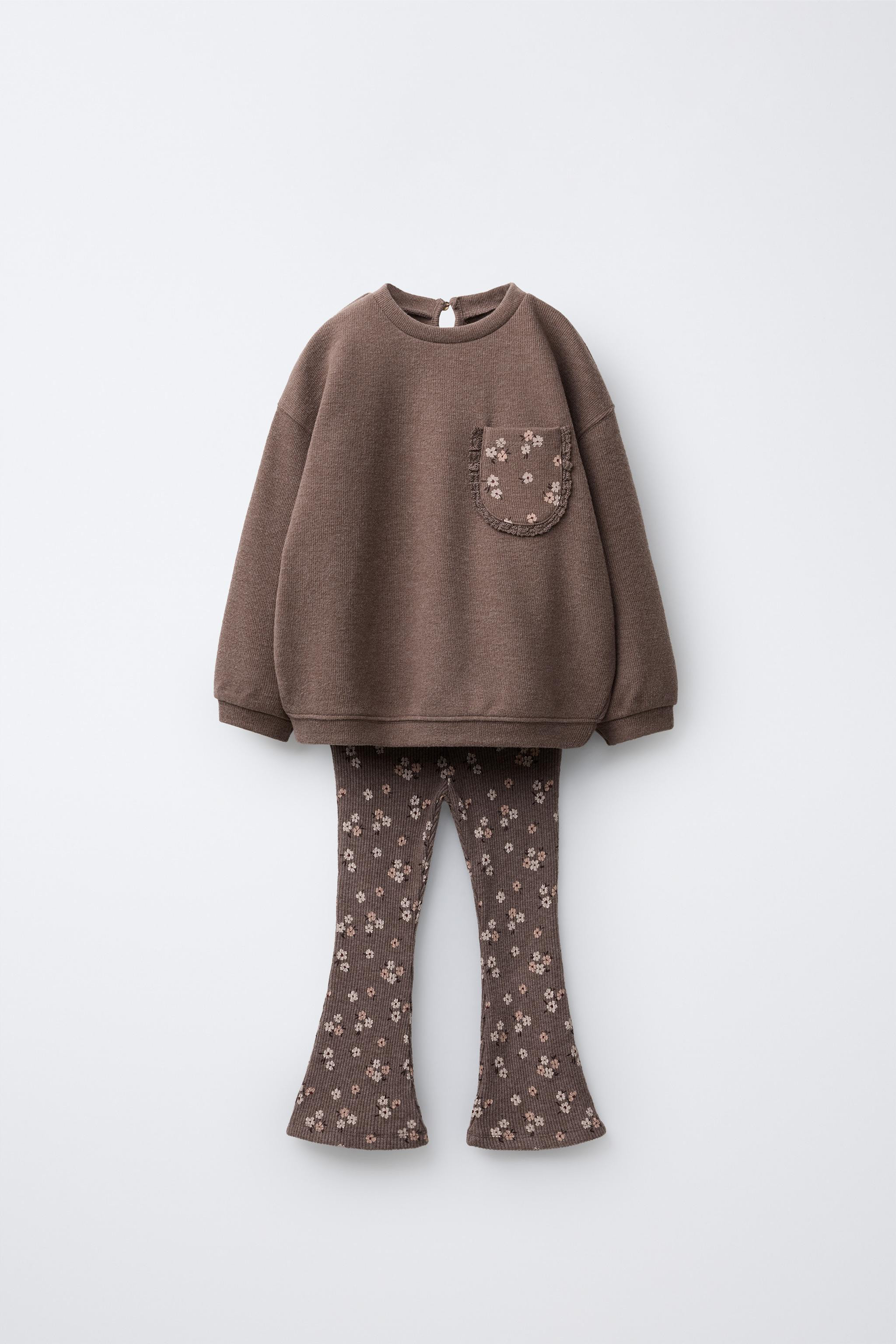 SET AUS T-SHIRT UND FLARE-LEGGINGS AUS SOFT-TOUCH-MATERIAL | Zara DE