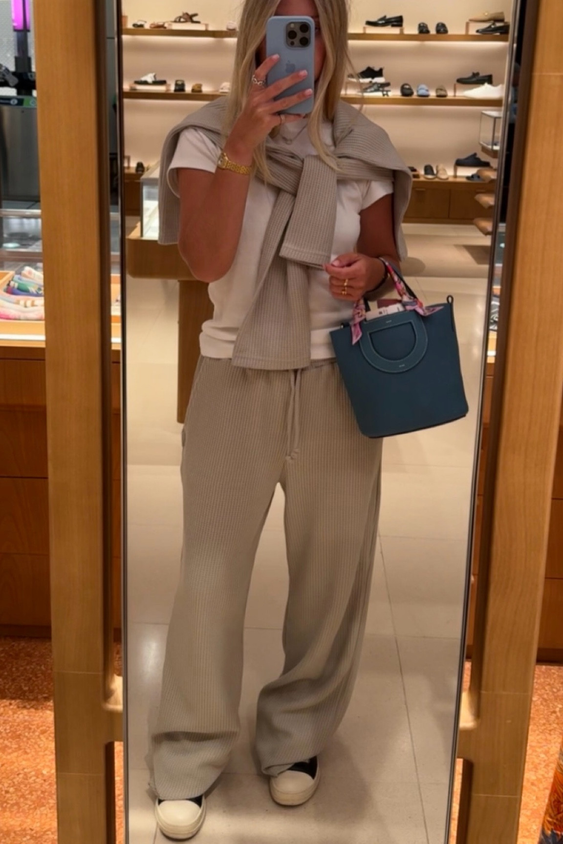 Wearing size xs in both pieces and uk 10 in tshirt 

#LTKtravel #LTKsummer #LTKstyletip