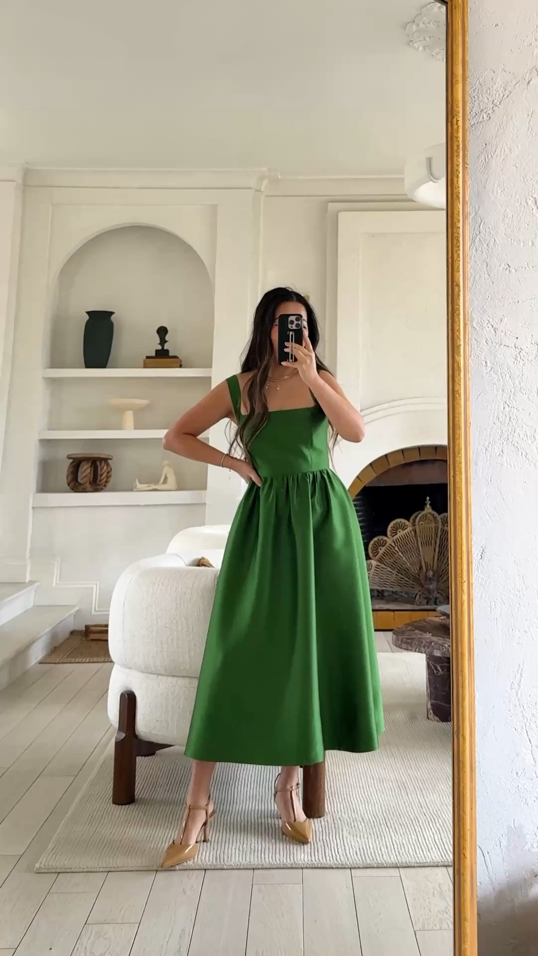 I love this dress so much I just ordered the burgundy color (it comes with bows on the shoulders). For size reference, I’m 5 ft 115 pounds with a postpartum tummy and wearing an XS. I had it shorten by 4 inches to fit my petite frame. 

@Tuckernuck 
#tuckernuckpartner
@shop.Itk #liketkit