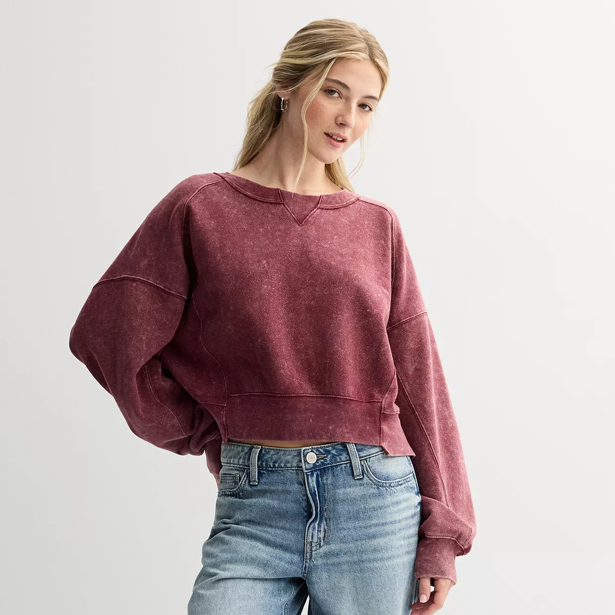 Juniors' SO® Cropped Crewneck Sweatshirt | Kohl's