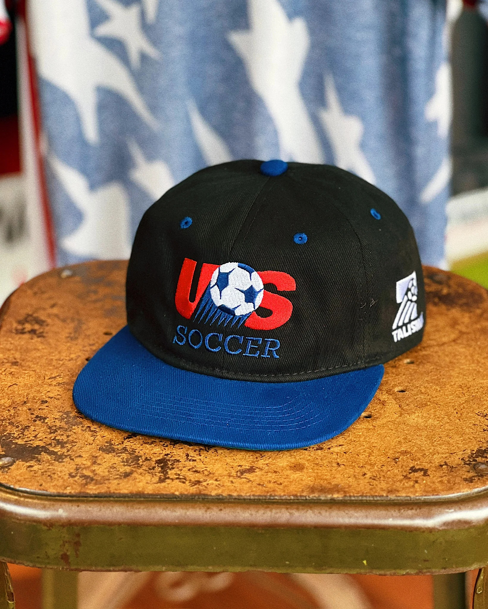 US Soccer Retro 1993 6-Panel Snapback - BLACK & NAVY | Talisman & Co