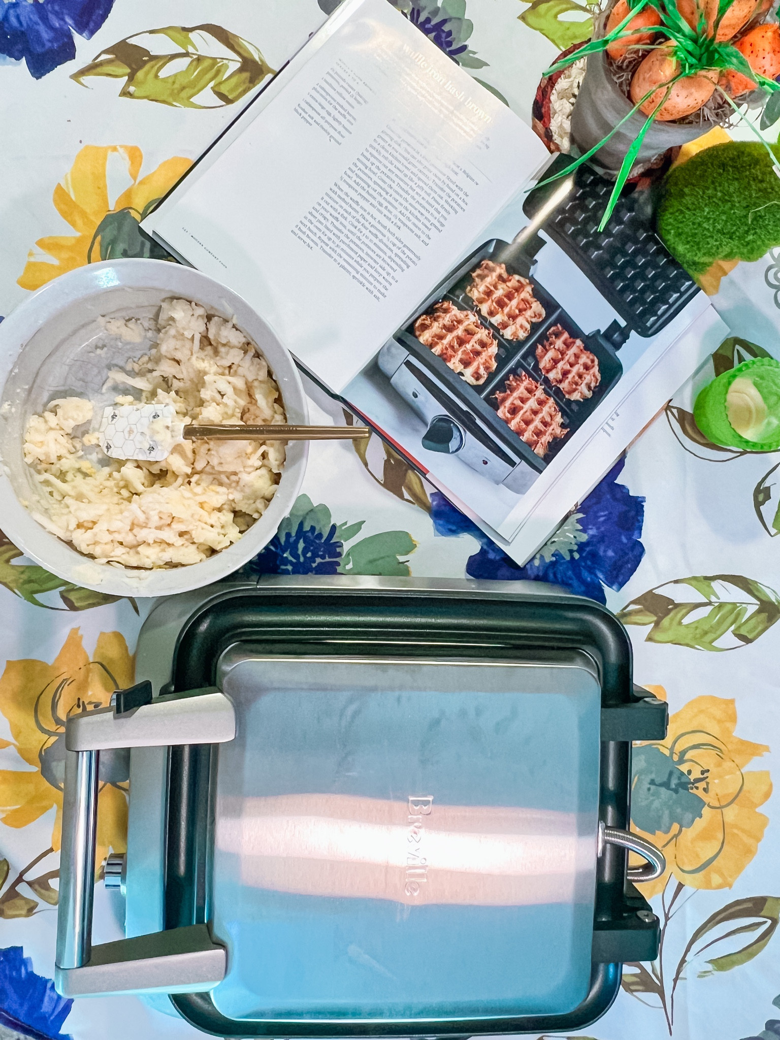 Waffle Iron 

#LTKGiftGuide #LTKhome #LTKwedding