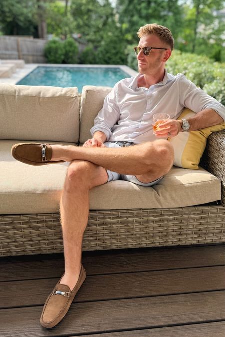 Give the dads the gift of style & comfort this year with leather loafers from @riomarshoes. They’re made of waterproof leather and have interchangeable bearings that you can switch up to add a pop of personality to the shoe! 🤩 Ryan is wearing the Halyard Deck Drivers with the golf cart bearings 🛺 

#LTKMens