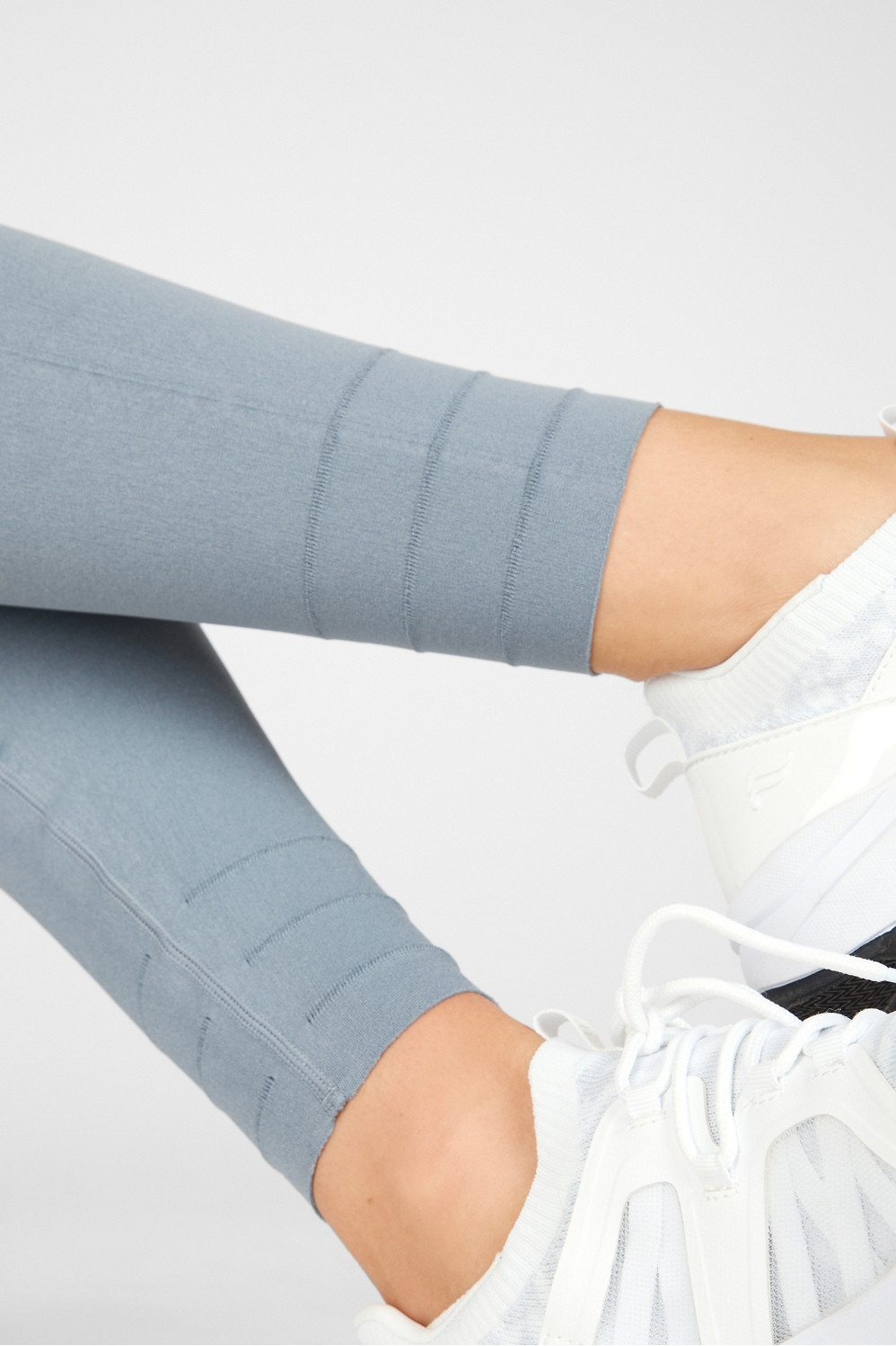 High-Waisted SculptKnit® Essential Legging | Fabletics