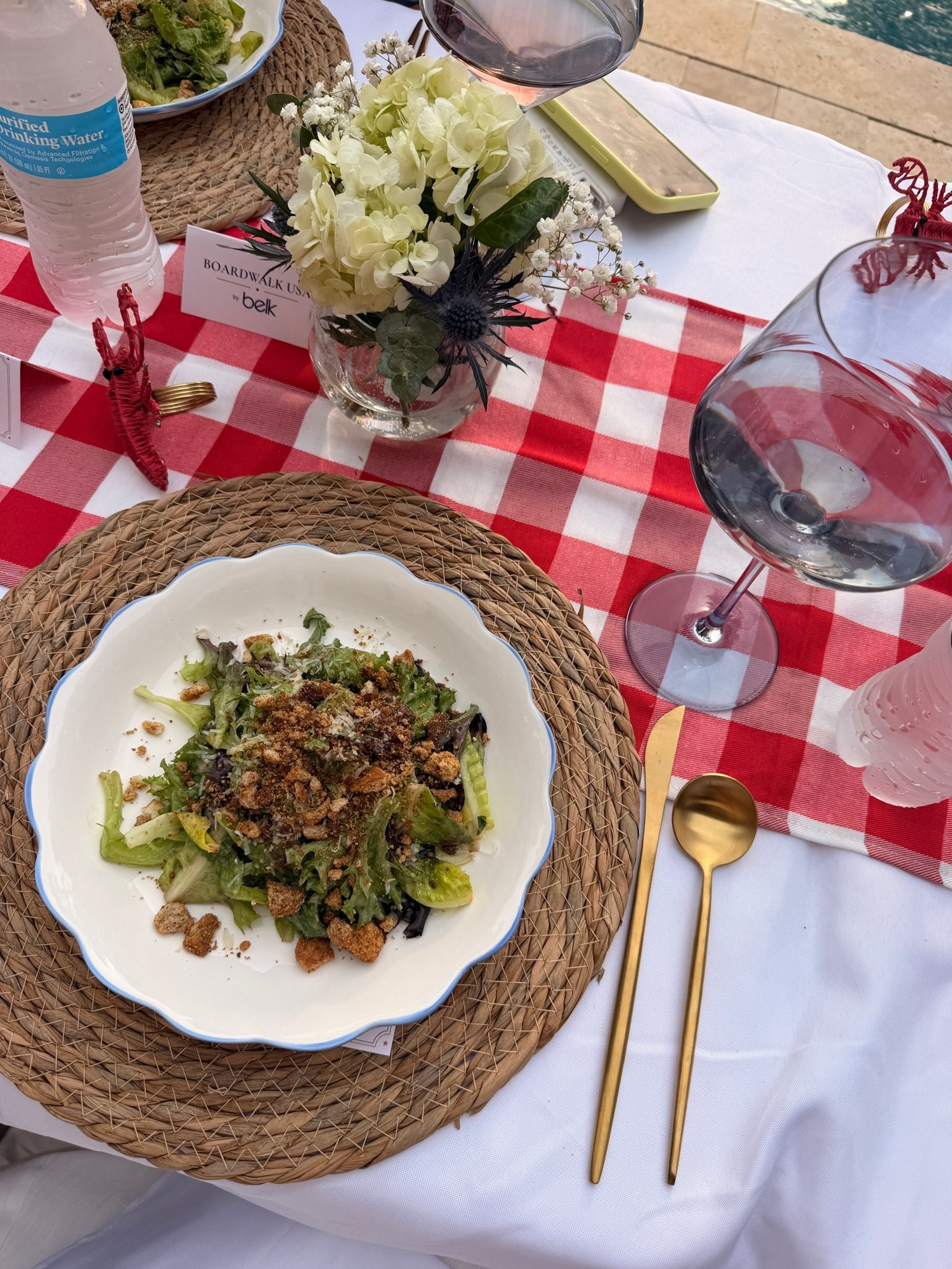 I can’t get over these scalloped plates!

@Belk

#LTKHome