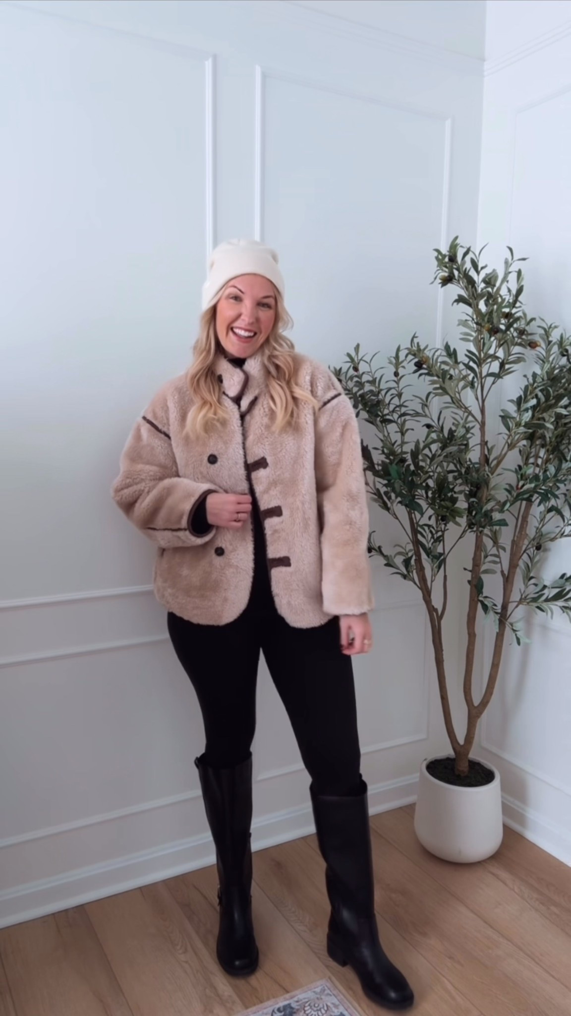 Winter coat - outerwear - winter outfit 

#LTKSeasonal #LTKMidsize #LTKHoliday
