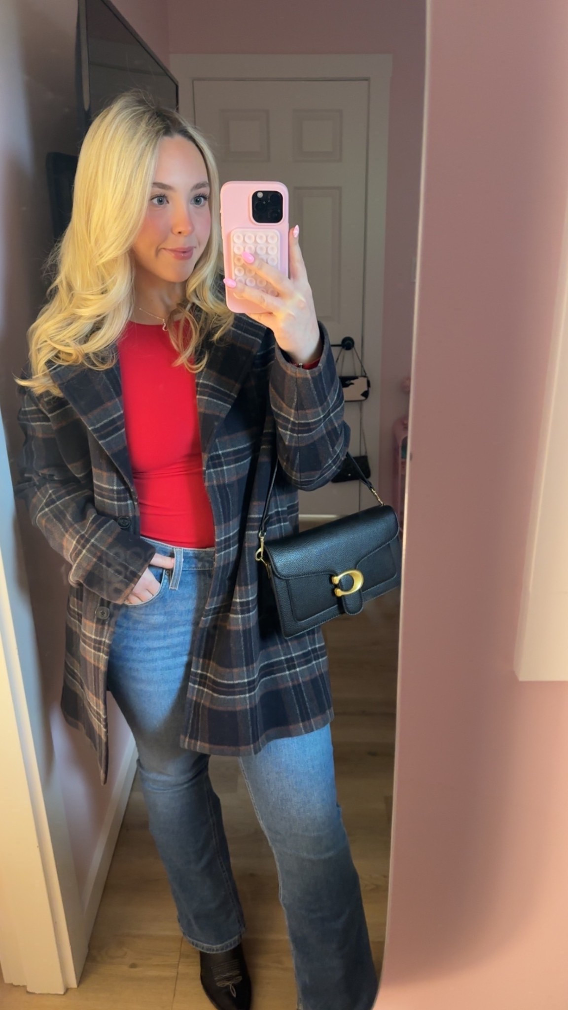 Christmas Eve lunch outfit ❤️✨🤍🎄 

#LTKjeans #LTKcanada #LTKwinter