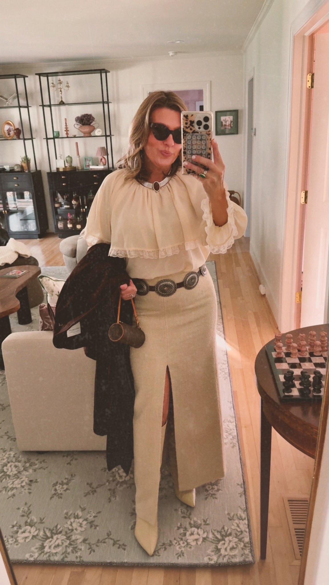 < m o n o c h r o m a t i c > Thanksgiving lewk this year and my coat and boots are part of the Black Friday Sales!

#LTKHoliday #LTKSaleAlert #LTKootd