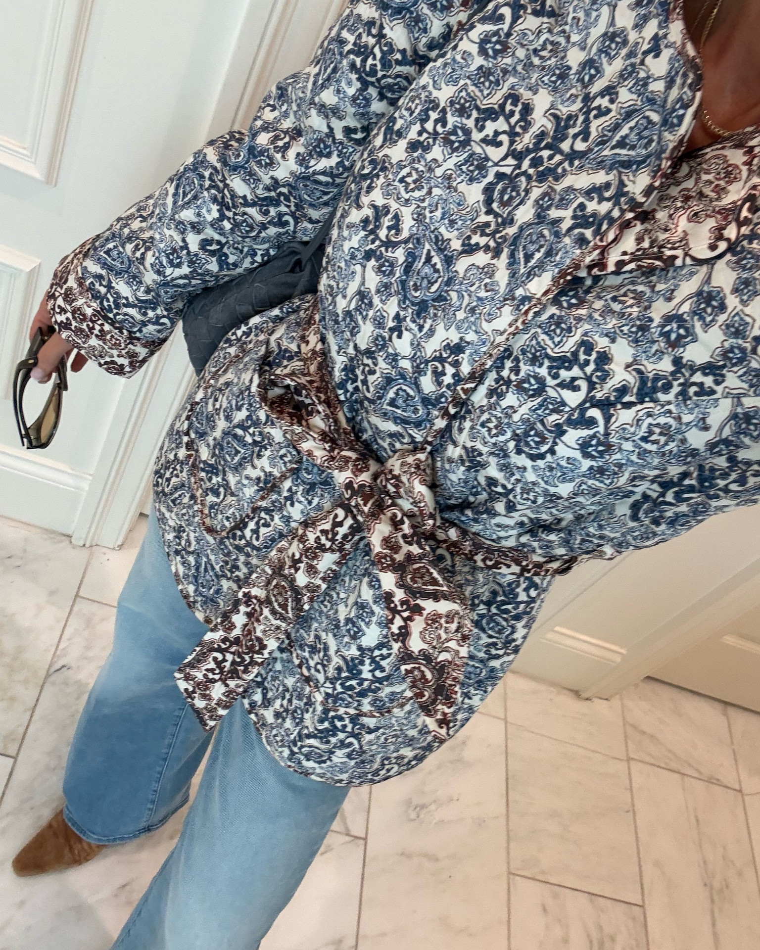 Styling this gorgeous new Hill House Home jacket for fall.

#LTKfall #LTKjeans