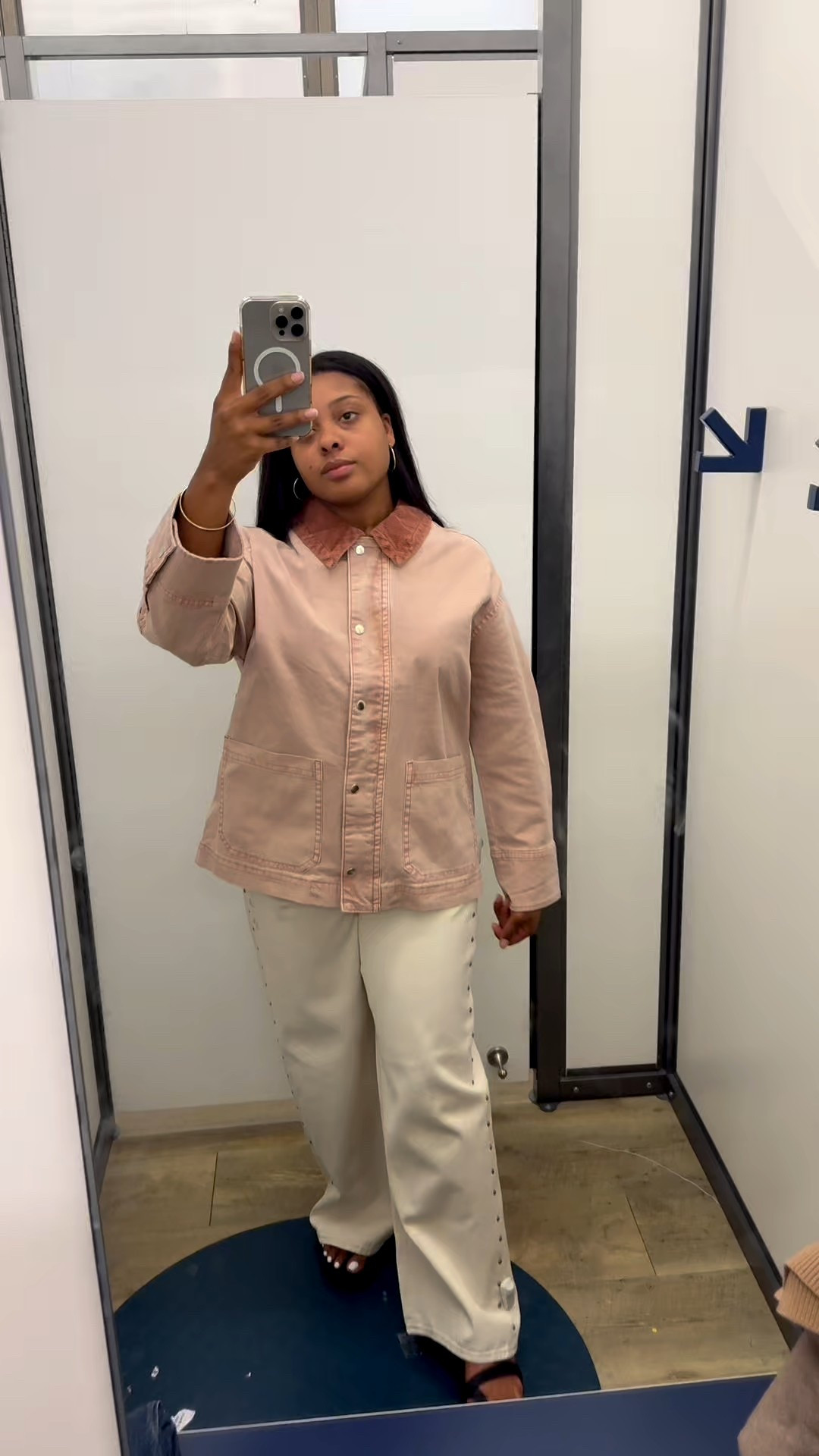 Old Navy fall layers 🤍 this canvas barn jacket + white jeans combo is a timeless neutral moment #LTKfinds
Sz 
Jacket- lg 
Bottoms- 12 

#LTKU #LTKSeasonal #LTKStyleTip