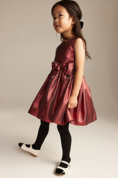 Bow-detail dress | H&M (UK, MY, IN, SG, PH, TW, HK)