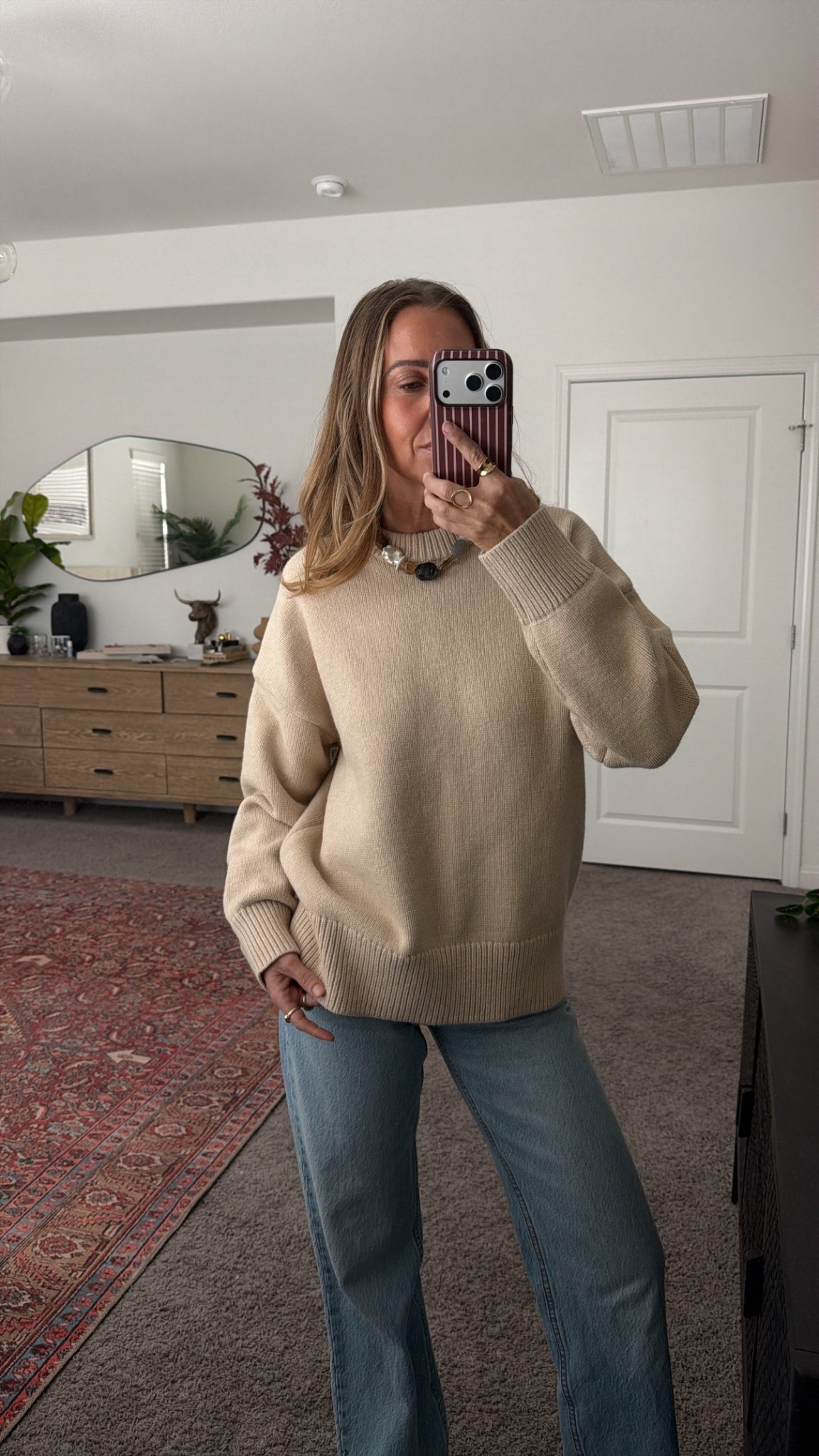 Comfy sweater look

#LTKdayinmylife #LTKgrwm