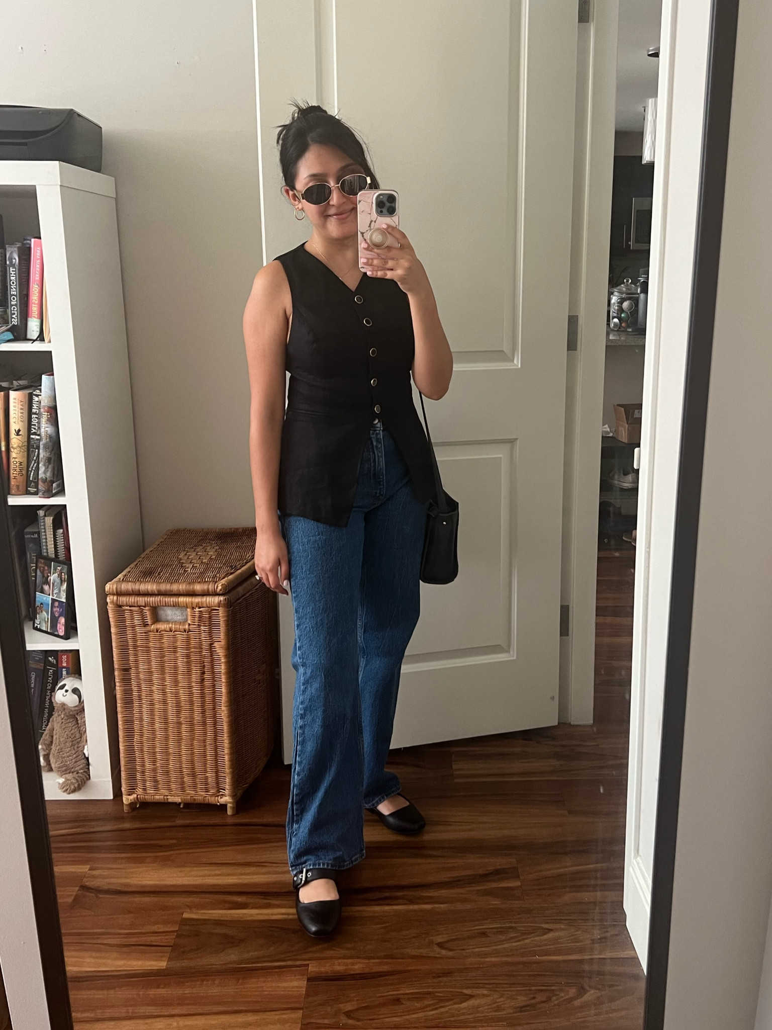 Wearing a size 4 in the top and my faveeeee Abercrombie jeans! 

#LTKSeasonal #LTKStyleTip #LTKFallSale