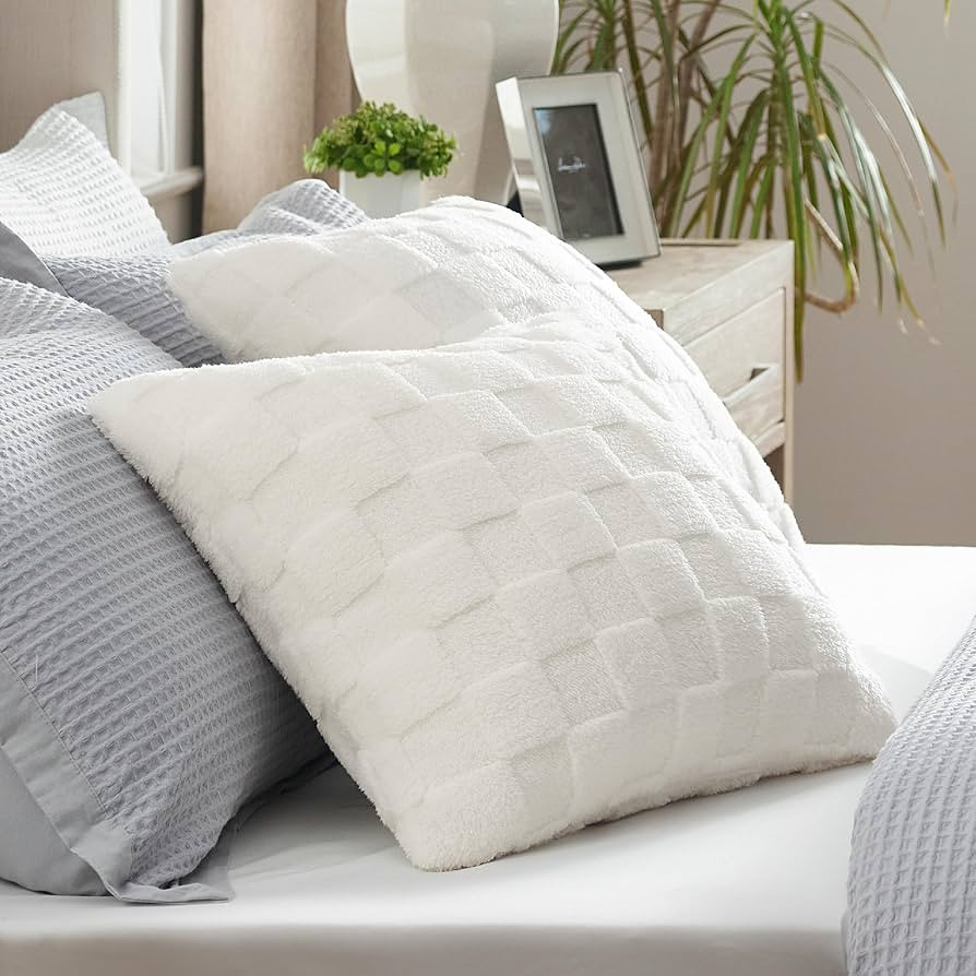 Bedsure Throw Pillow Covers 18x18 Inch - Pack of 2 White Luxury Soft Cozy Fluffy Fuzzy, Checkered... | Amazon (US)