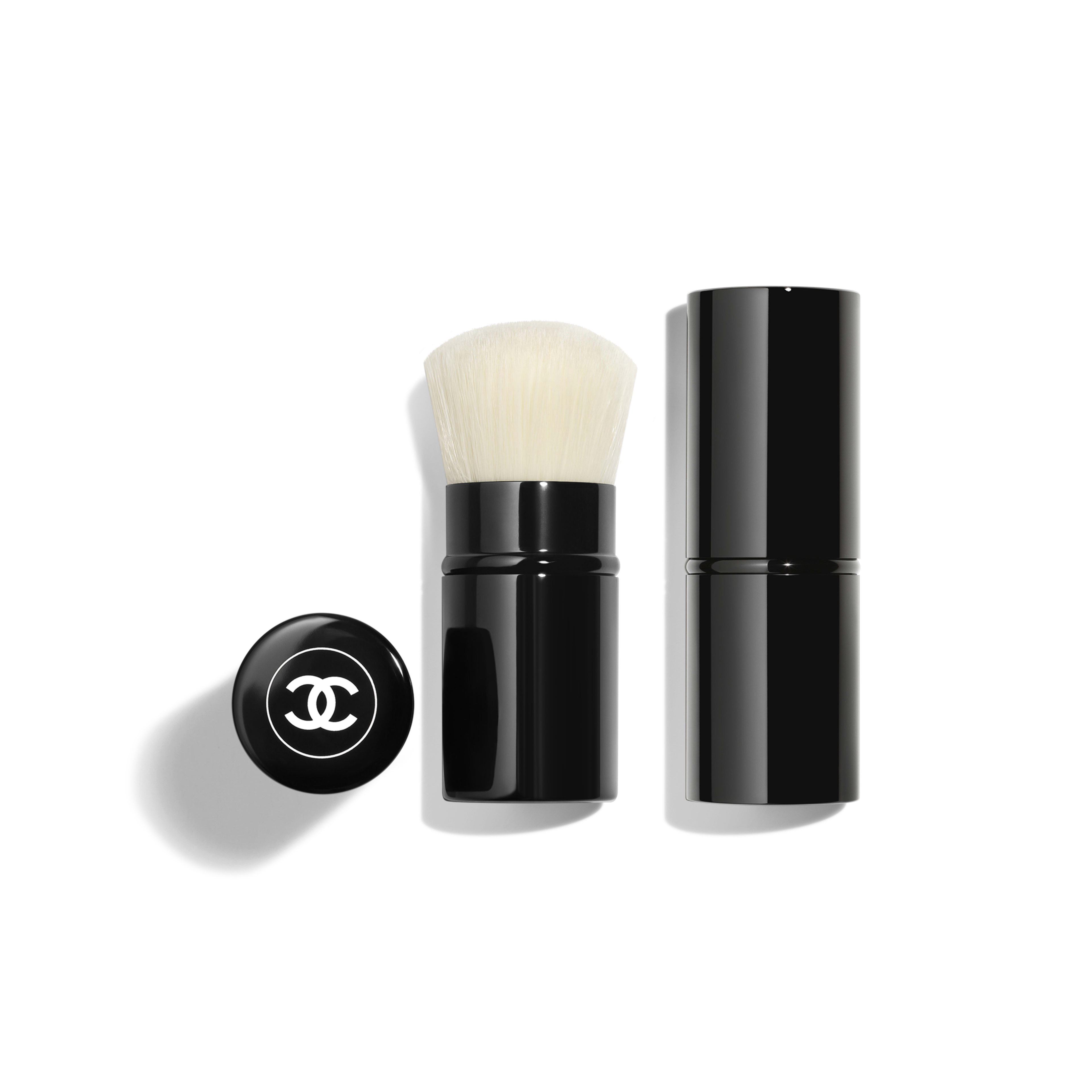 LES PINCEAUX DE CHANEL | Chanel, Inc. (US)