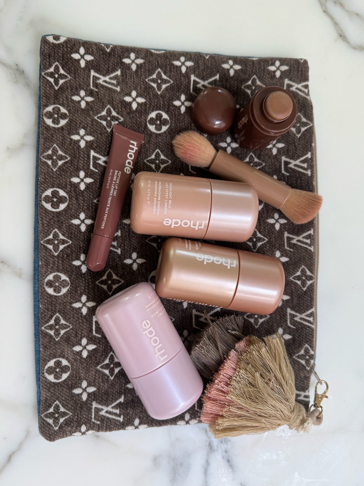 I discovered a makeup line that meets my expectations. As someone who continually searches for the ideal foundation, blush, and bronzer, I'll be sharing my top picks from various brands this week. I've recently tried the products shown in the photo, and I'm impressed by their quality and variety of shades. What are your preferred bronzers?

#LTKOver40 #LTKmorningroutine #LTKselfcare