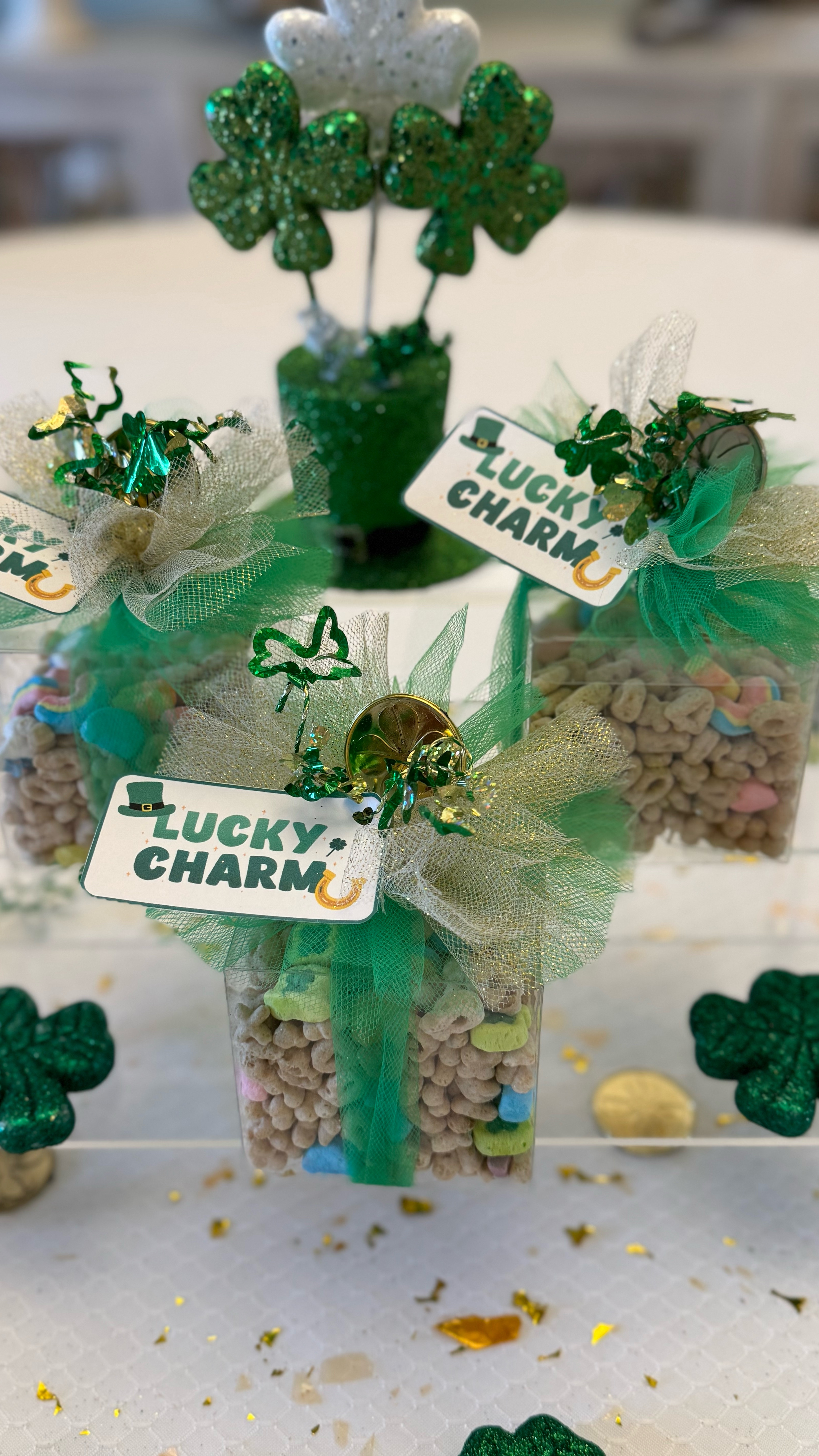 St. Patrick’s Day gift idea! ☘️🎁 #gift #giftideas #stpatricksday #partyfavor #diy #diygift 

#LTKParties