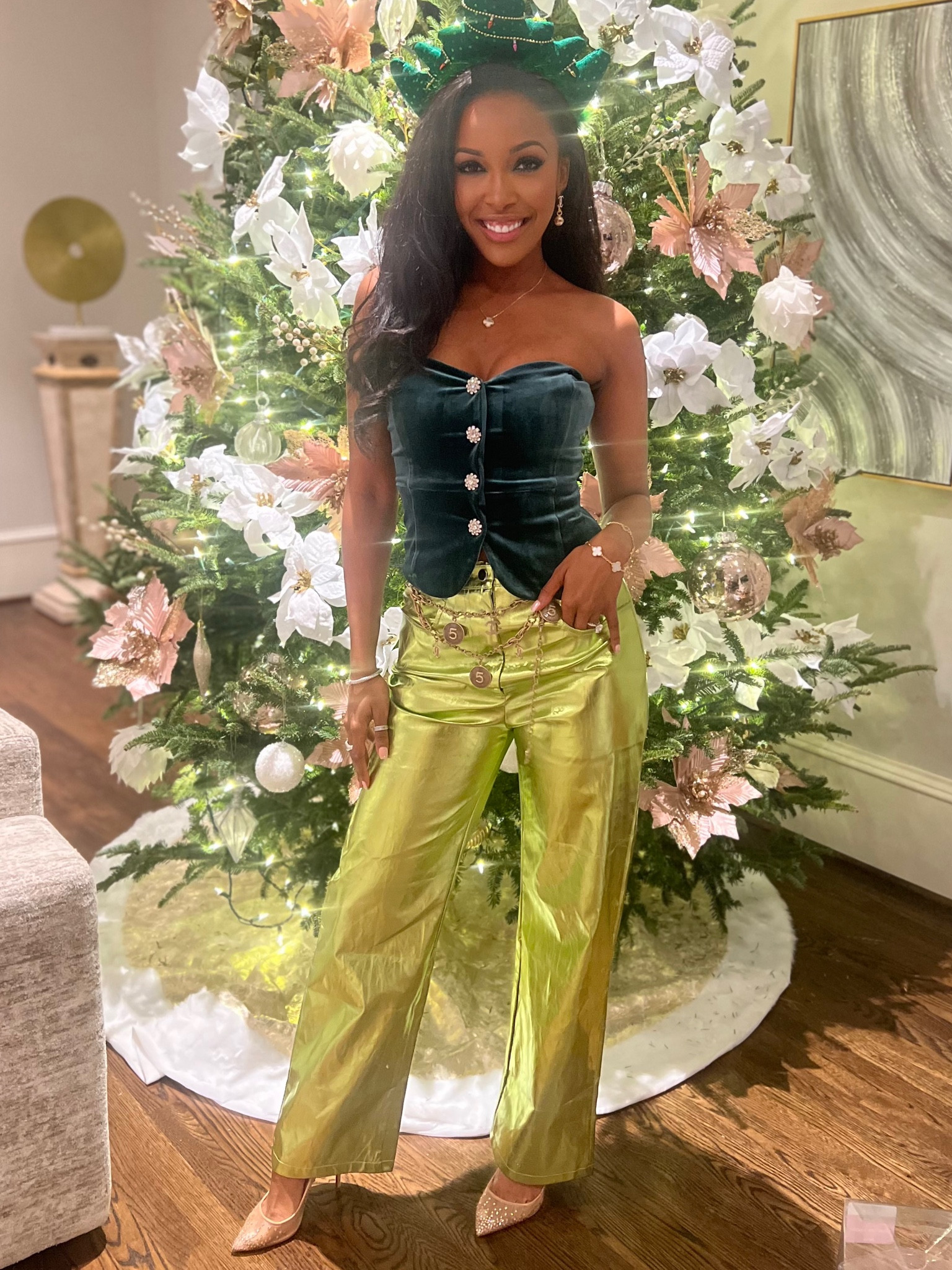 St. Patrick’s Day outfit! Christmas pants! Green holiday outfit!!! Loved this with the green pants and velvet top! 

#LTKfindsunder50 #LTKHoliday #LTKSeasonal