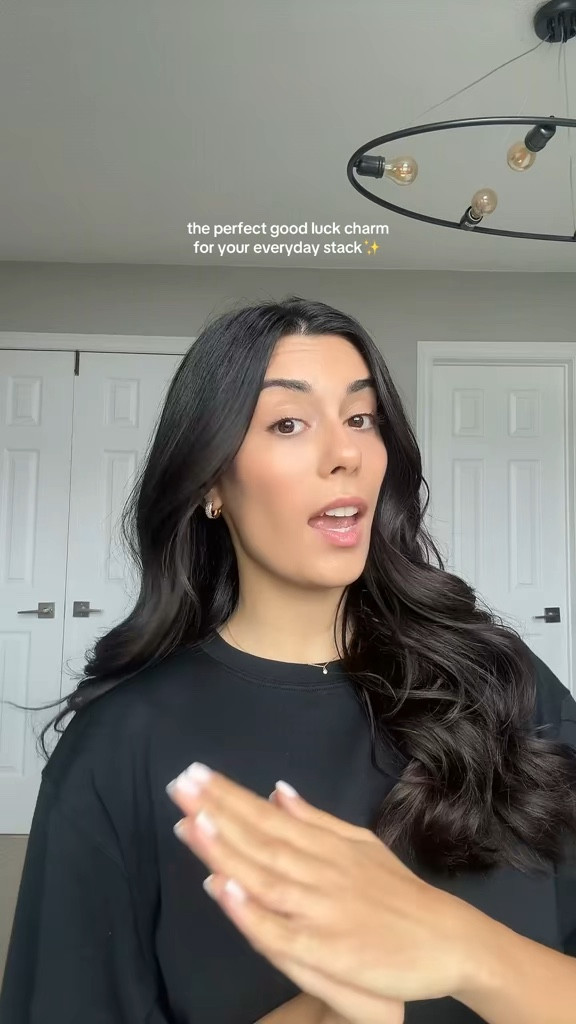 my new good luck charm🫶🏻✨

#LTKdatenight #LTKcanada #LTKstyletip