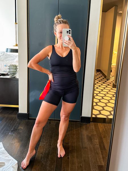 I did a quick workout in my hotel room before LTK Con events start. These workout bands are great for travel. And if you’re pregnant, I LOVE these maternity workout shorts.  The workout tank isn’t maternity specific and I loved it pre-pregnancy as well!




#LTKtravel #LTKCon #LTKbump