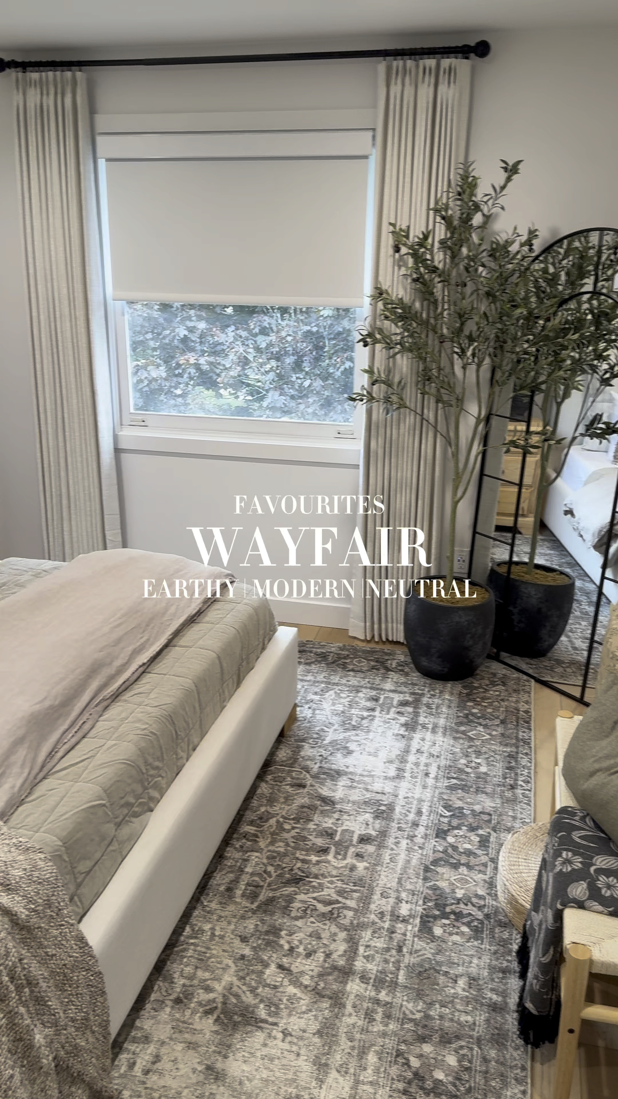 Shop my @wayfair favourites🫶🏼

#wayfair #wayfairpartner #archedmirror #arearug #consoletable #lighting #neutralhome #homefinds #budgetfriendly 

#LTKVideo #LTKStyleTip #LTKHome