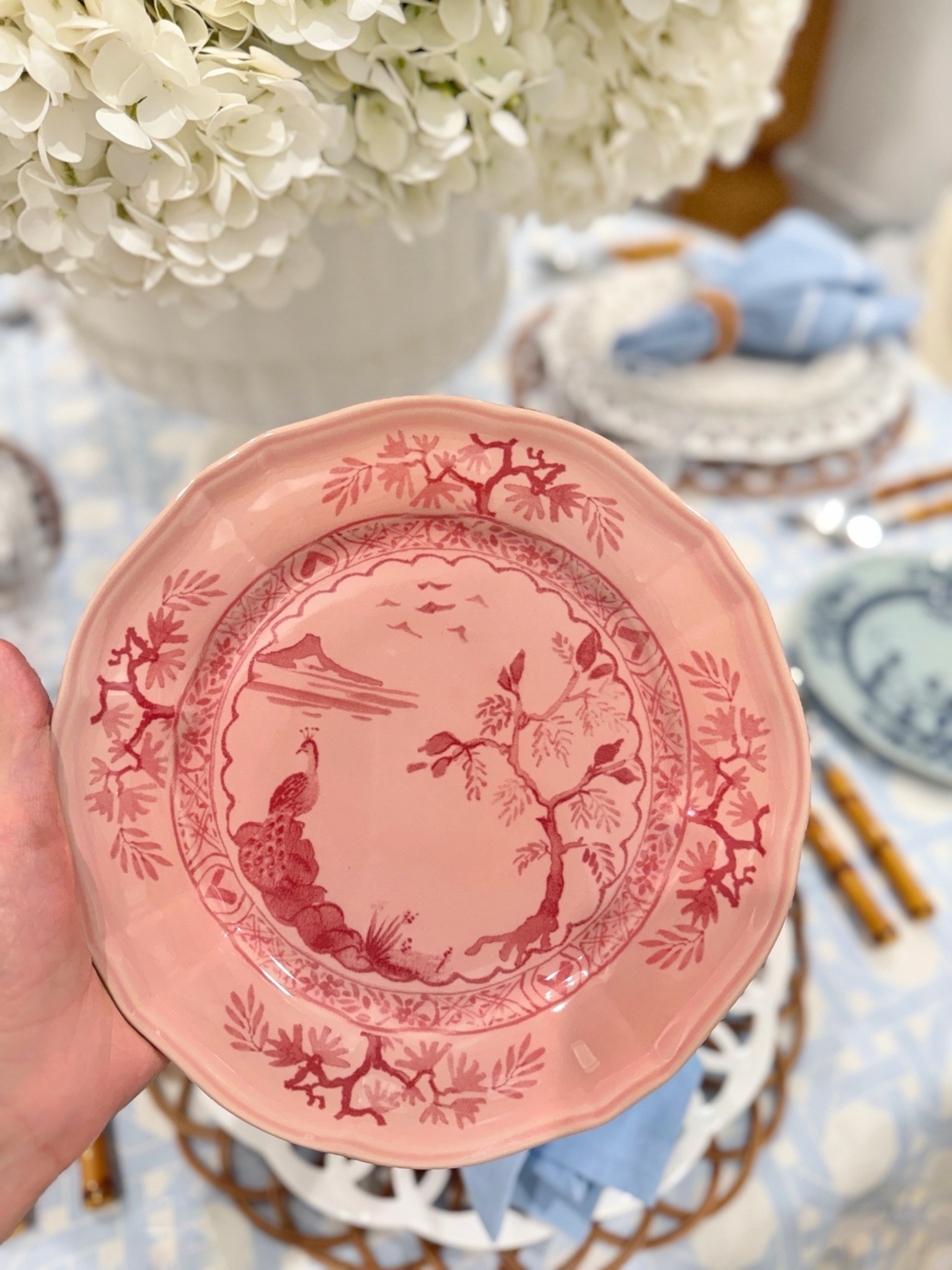 Run!! Back in stock! Ginori inspired plates are finally back! 🎉

#LTKdayinmylife #LTKHome #LTKgrwm