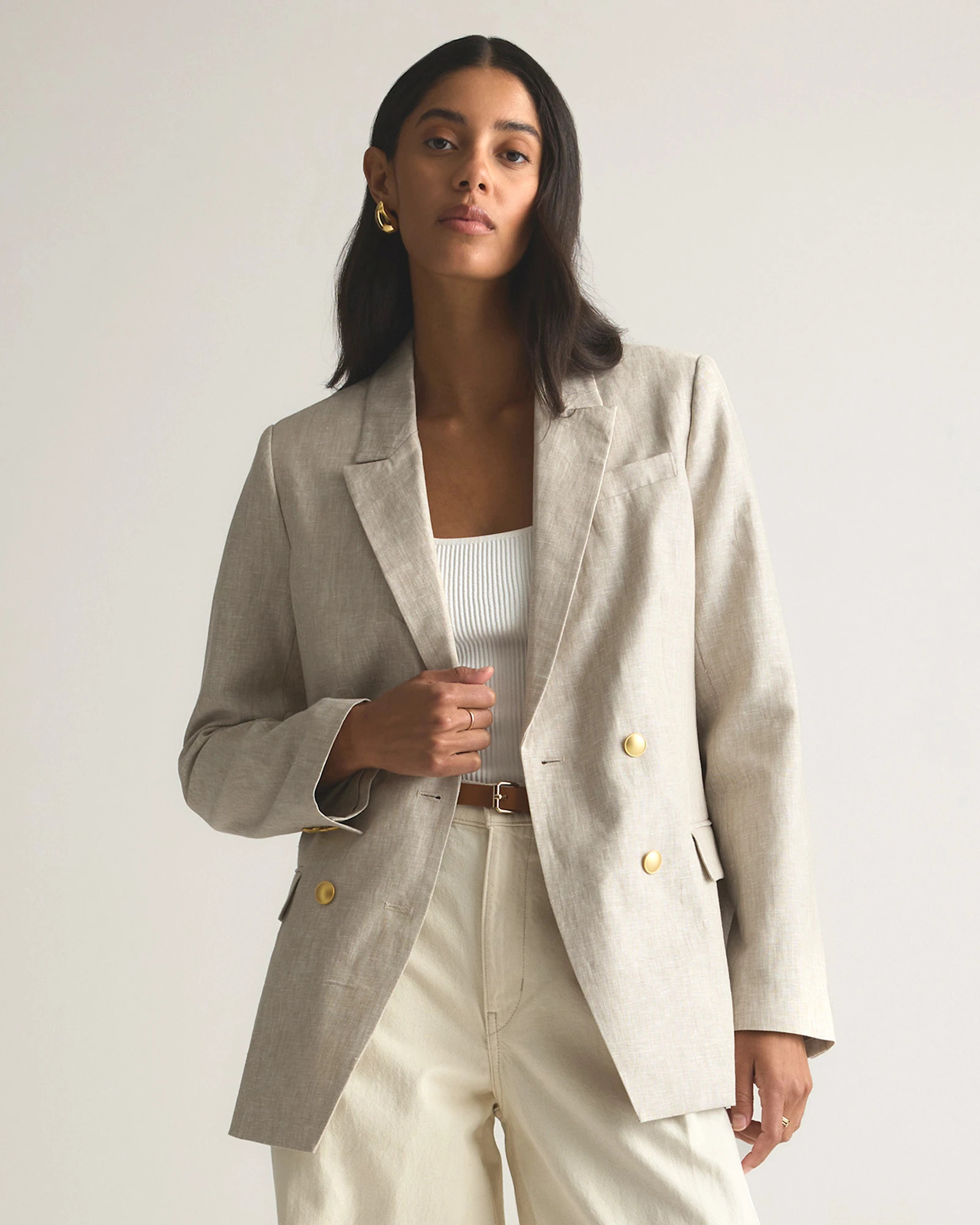 Quince | Women's 100% European Linen Relaxed Double-Breasted Blazer in Flax, Size Small | Quince