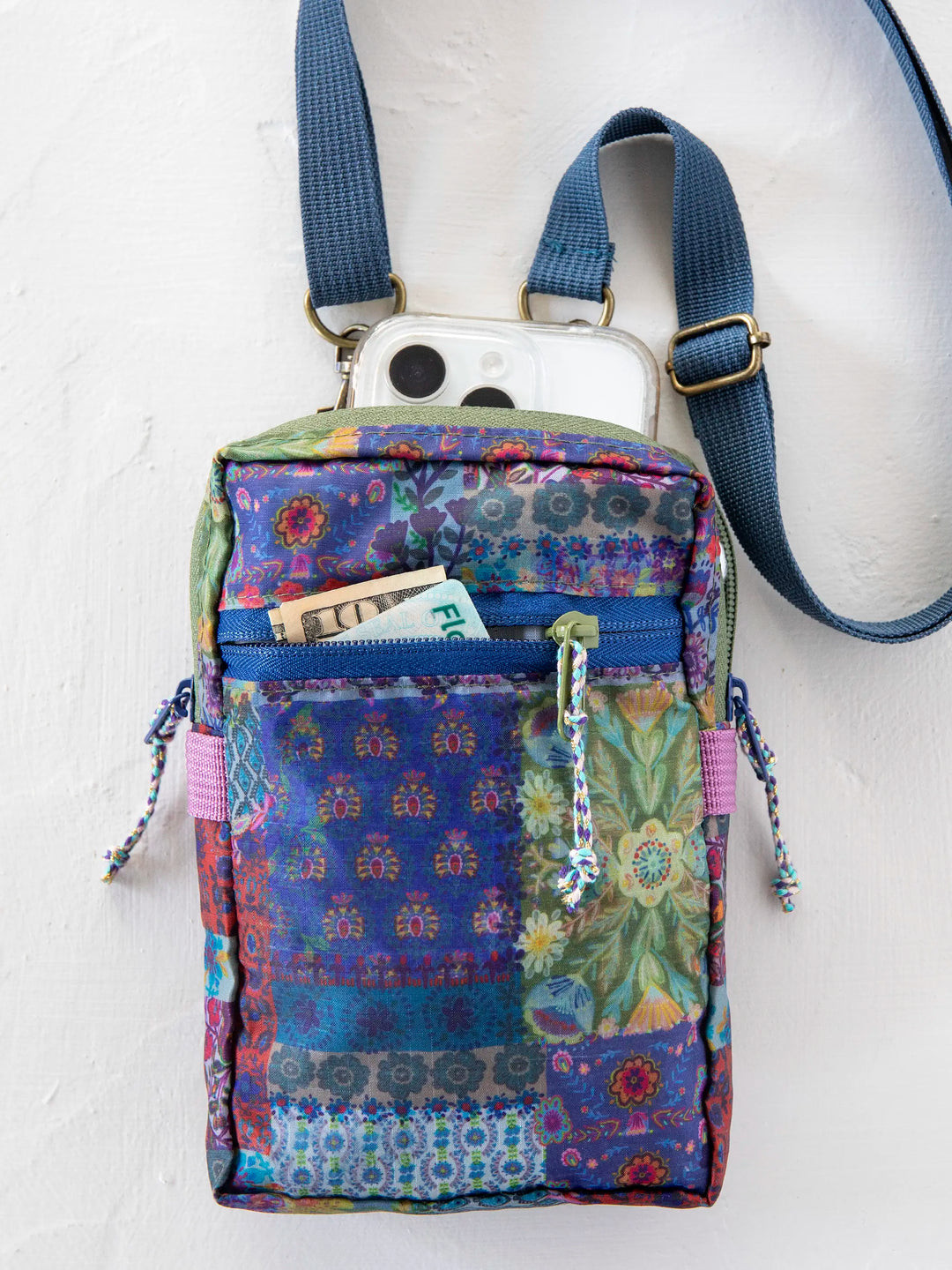 8-in-1 Pocket Crossbody | Natural Life