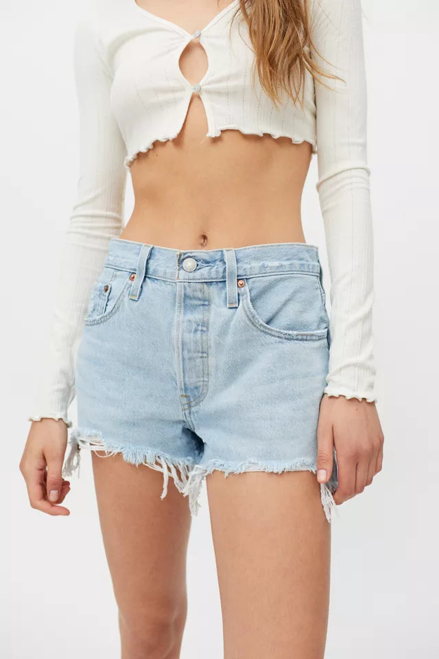 Levi’s 501 Original Denim Cutoff Short – Luxor Edge | Urban Outfitters (US and RoW)