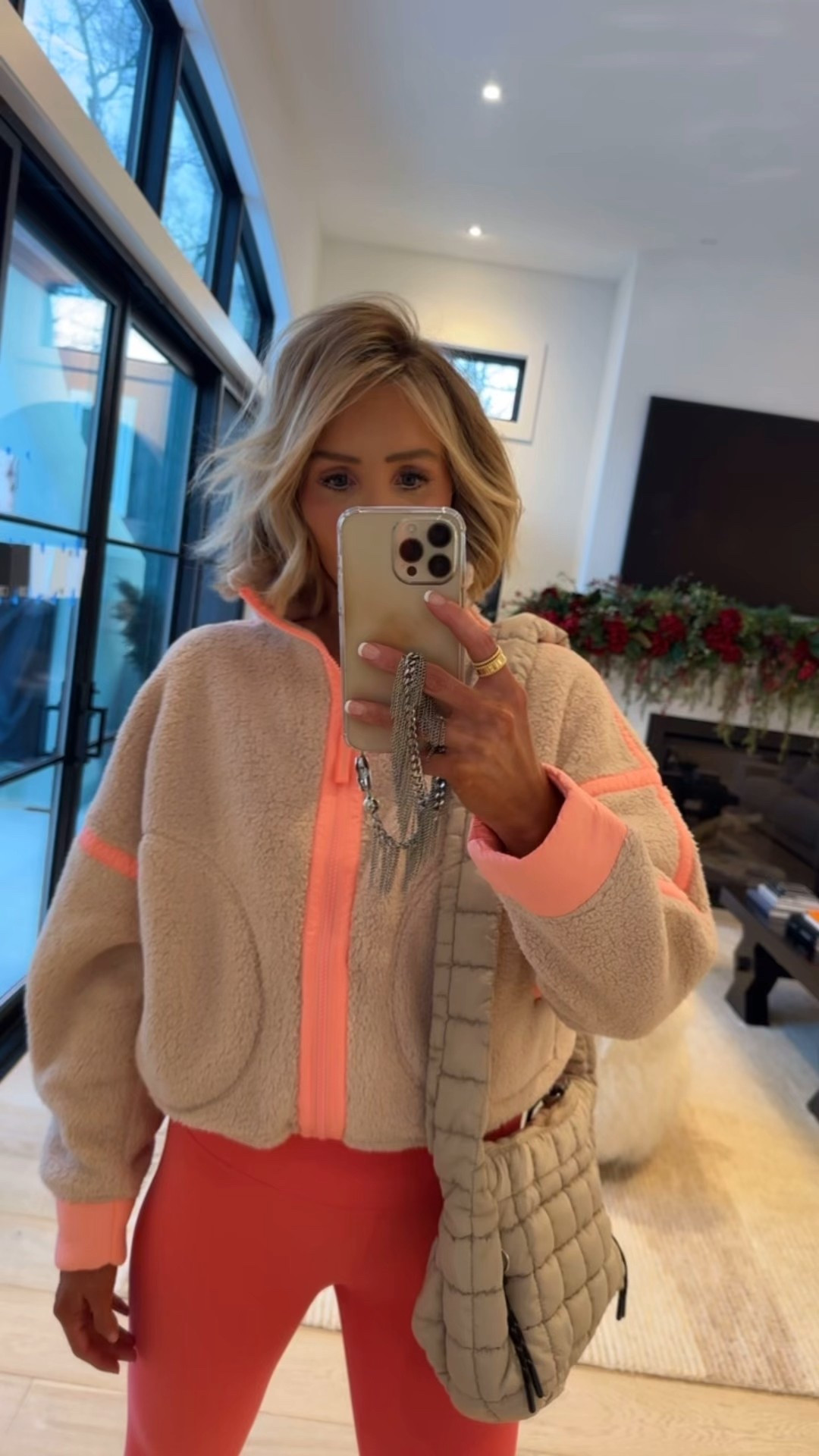 The NEW color ways of the FPmovement sherpas are so good 👏👏👏 