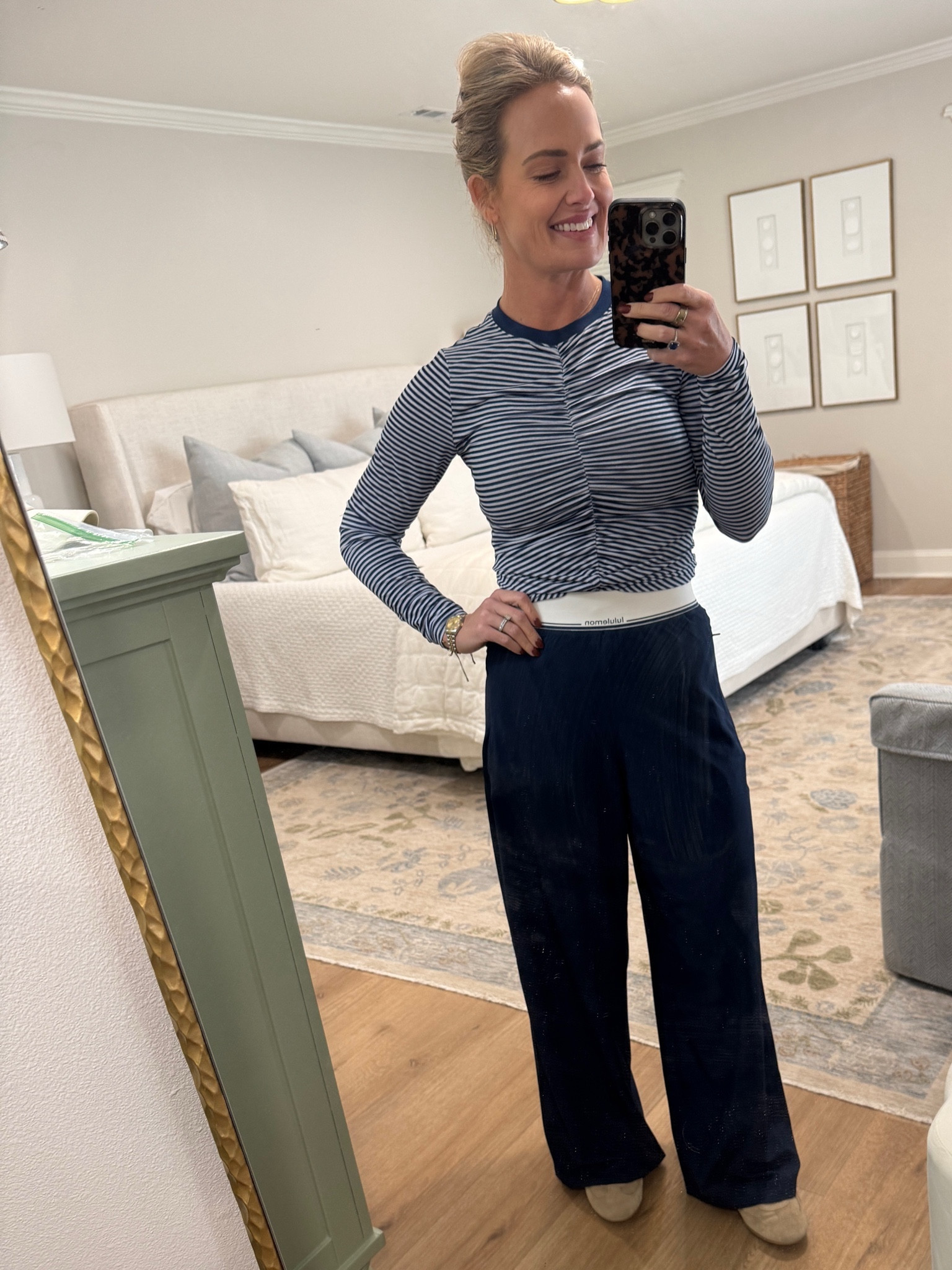 Loveeee these pants. I’m in an XS. Light weight and so flattering. 

#LTKstyletip #LTKActive