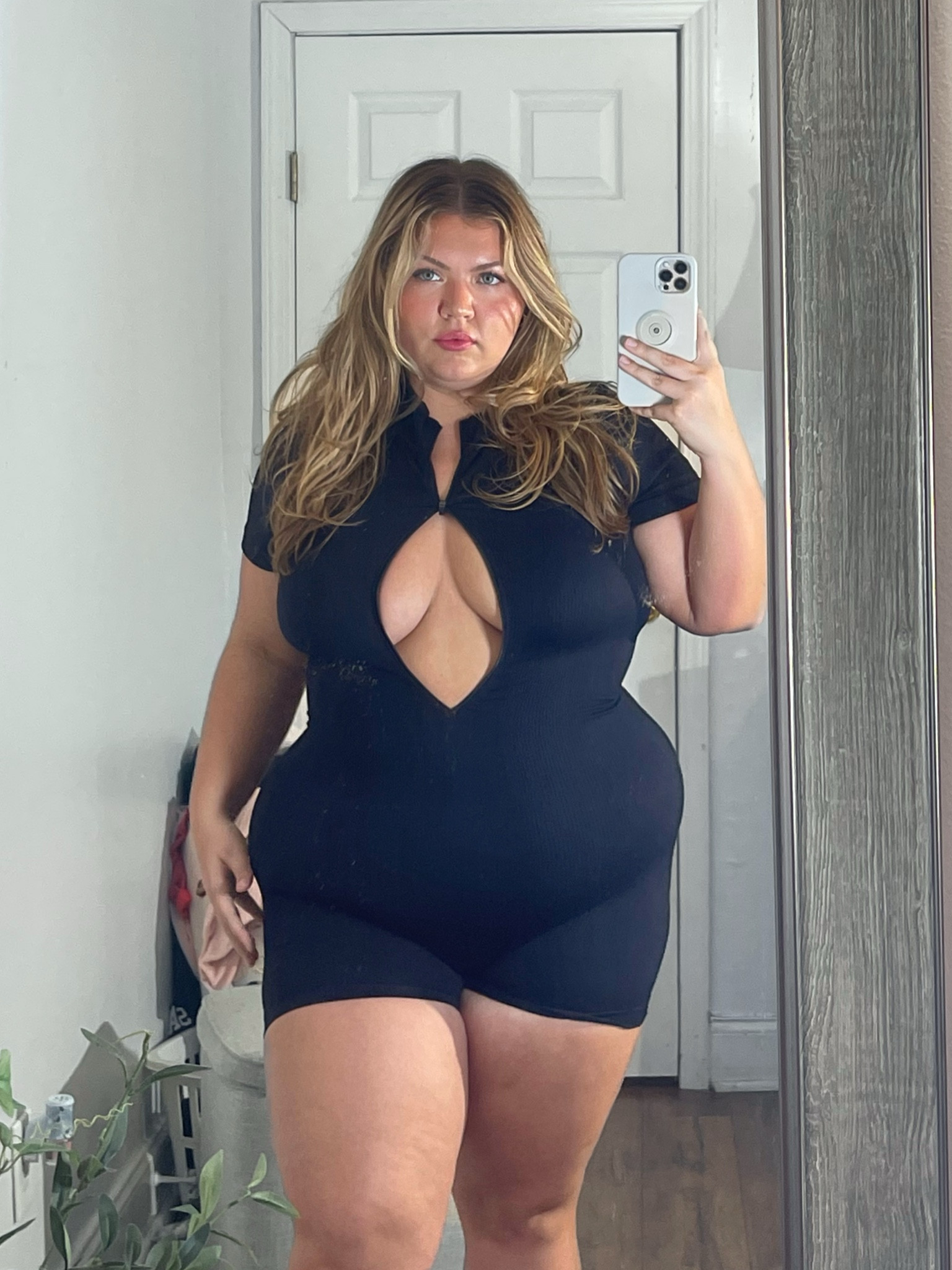 Plus sized romper 🩷

#LTKFindsUnder100 #LTKStyleTip #LTKPlusSize